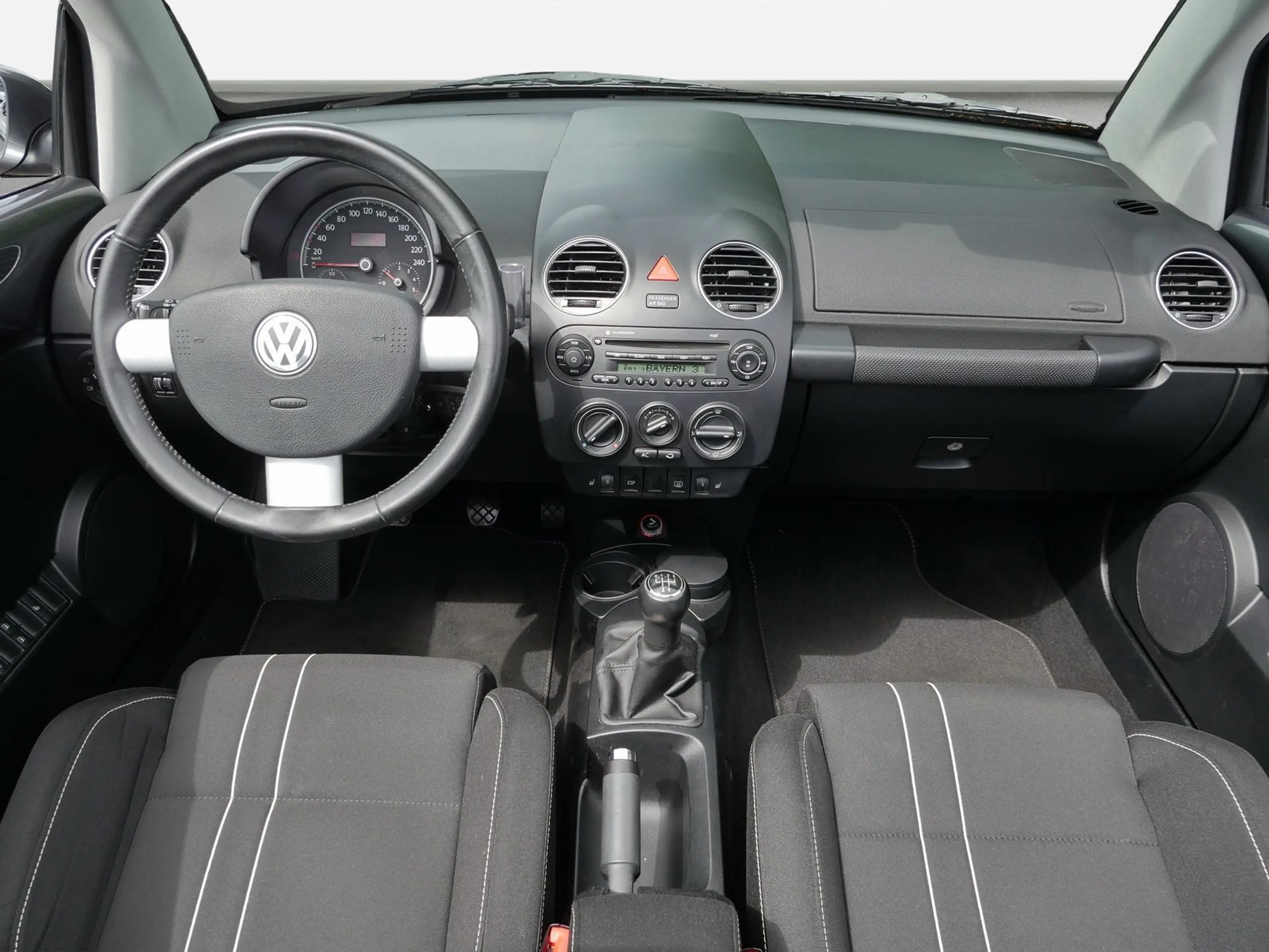 Volkswagen New Beetle Cabriolet 1.9 TDI Parkpilot*Klima*GRA — photo 5