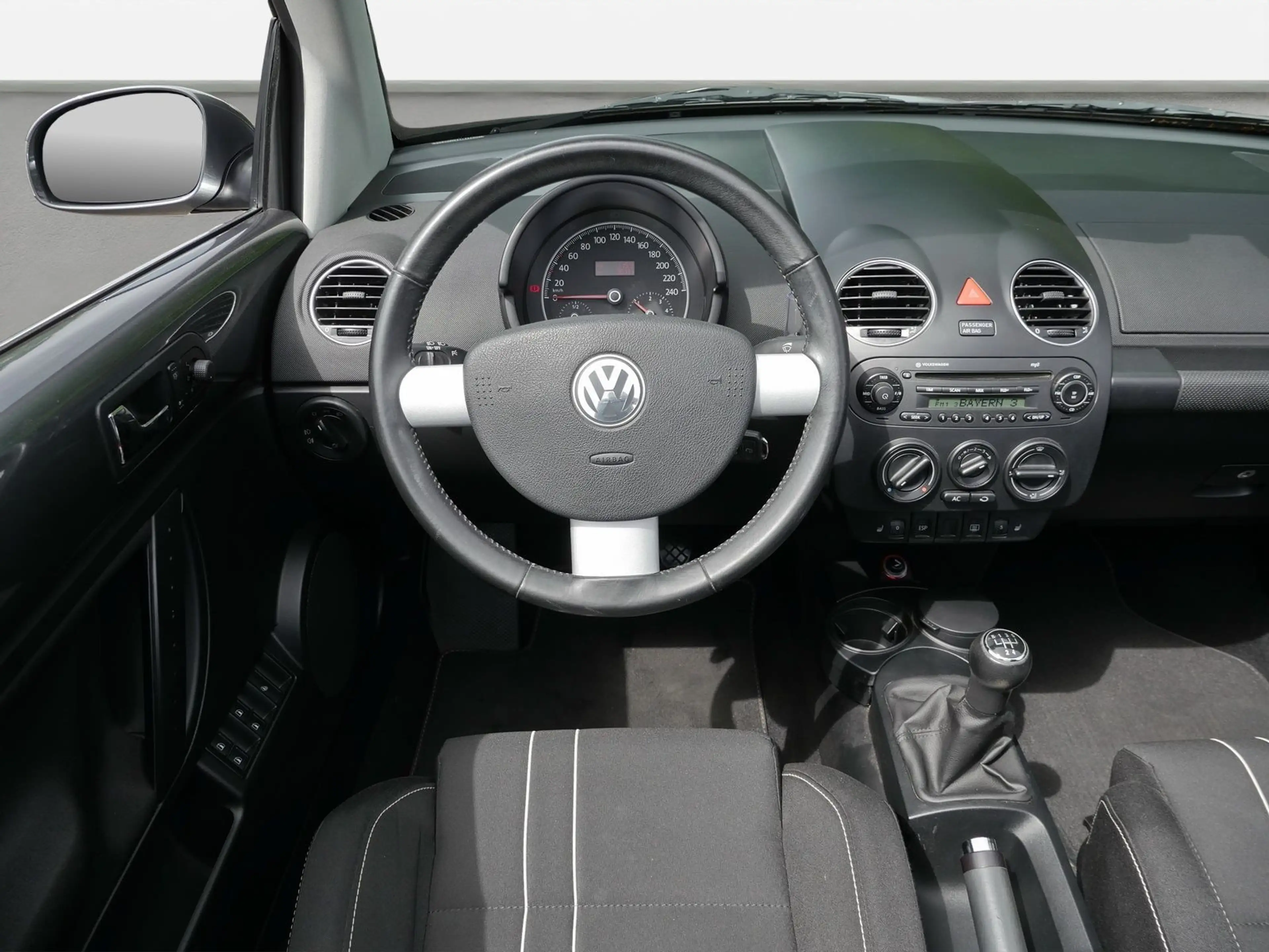 Volkswagen New Beetle Cabriolet 1.9 TDI Parkpilot*Klima*GRA — photo 8