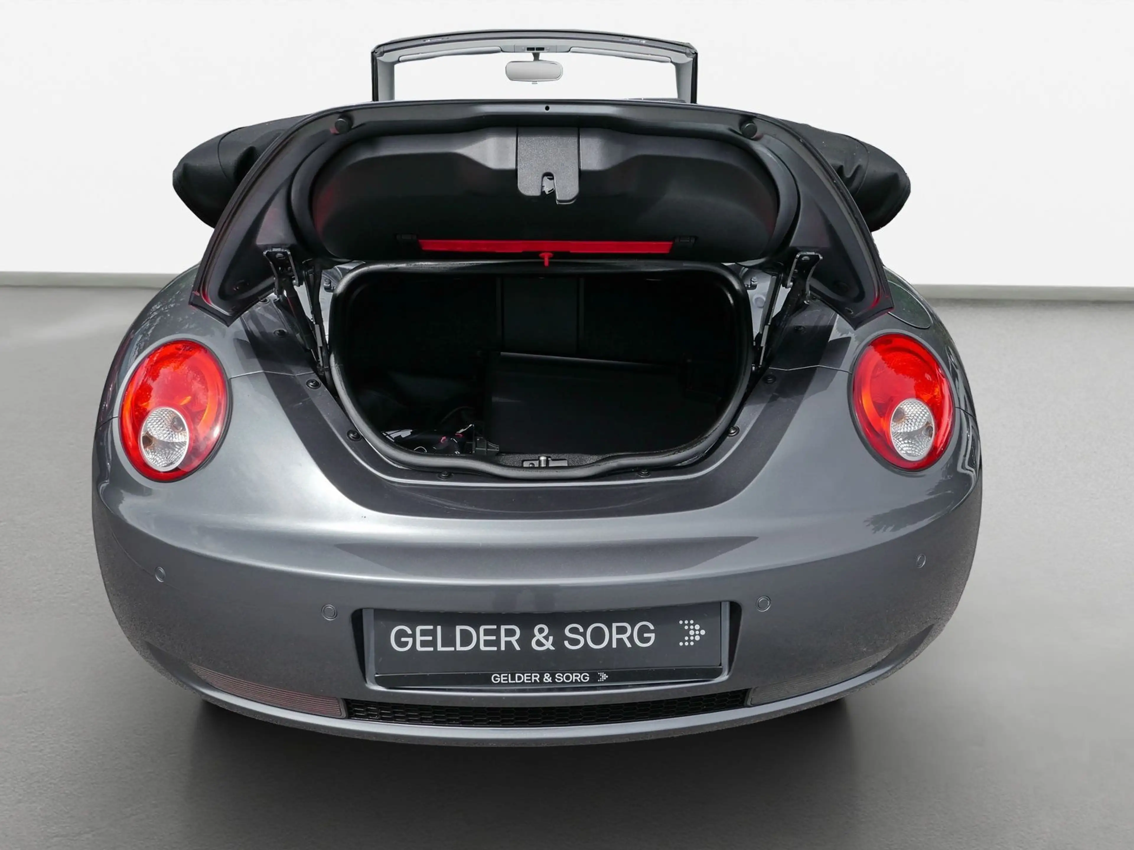 Volkswagen New Beetle Cabriolet 1.9 TDI Parkpilot*Klima*GRA — photo 11