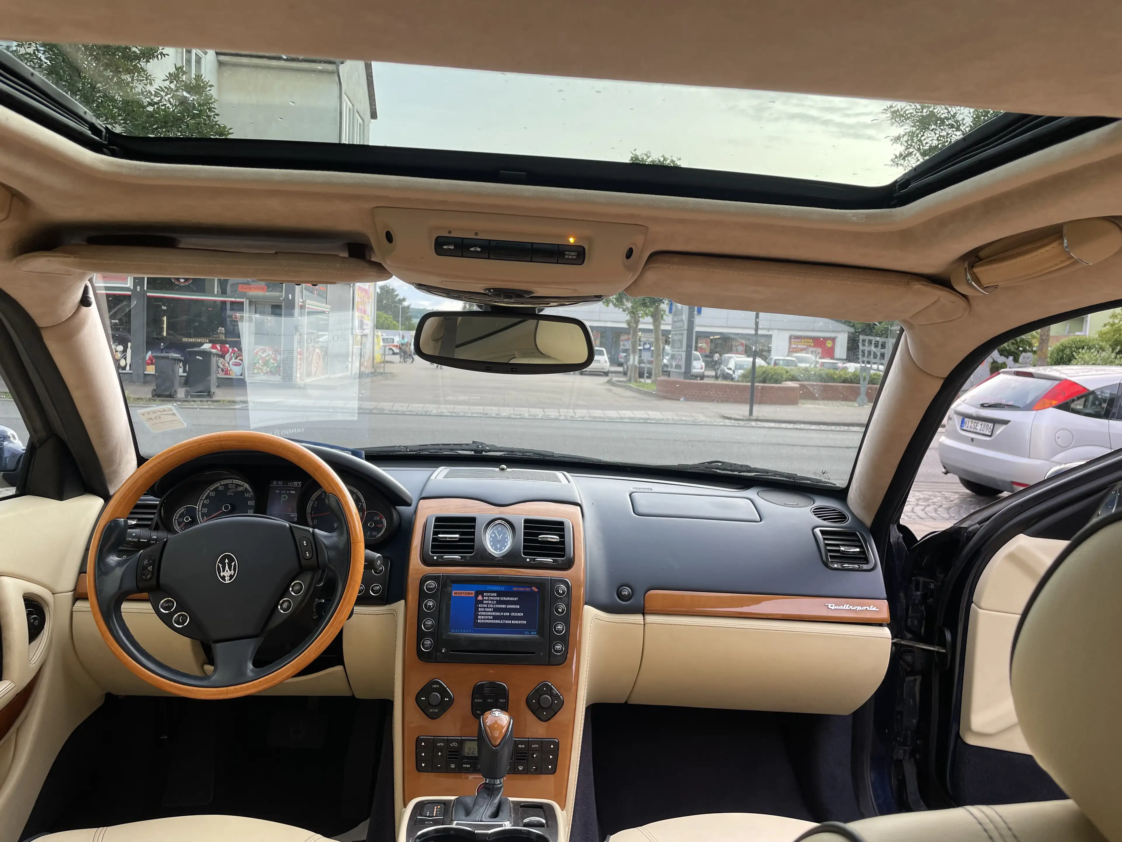 Maserati Quattroporte Executive GT Automatic — photo 9