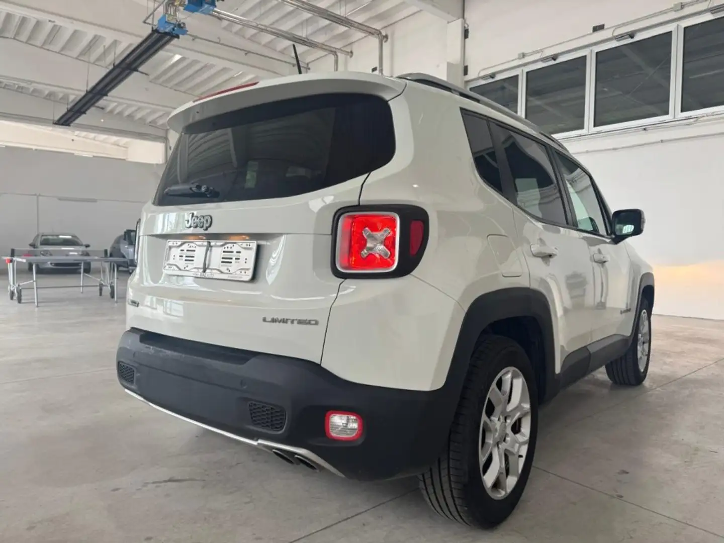 Jeep Renegade 1.6 Mjt 120 CV Limited Unicoproprietario Bianco - 2