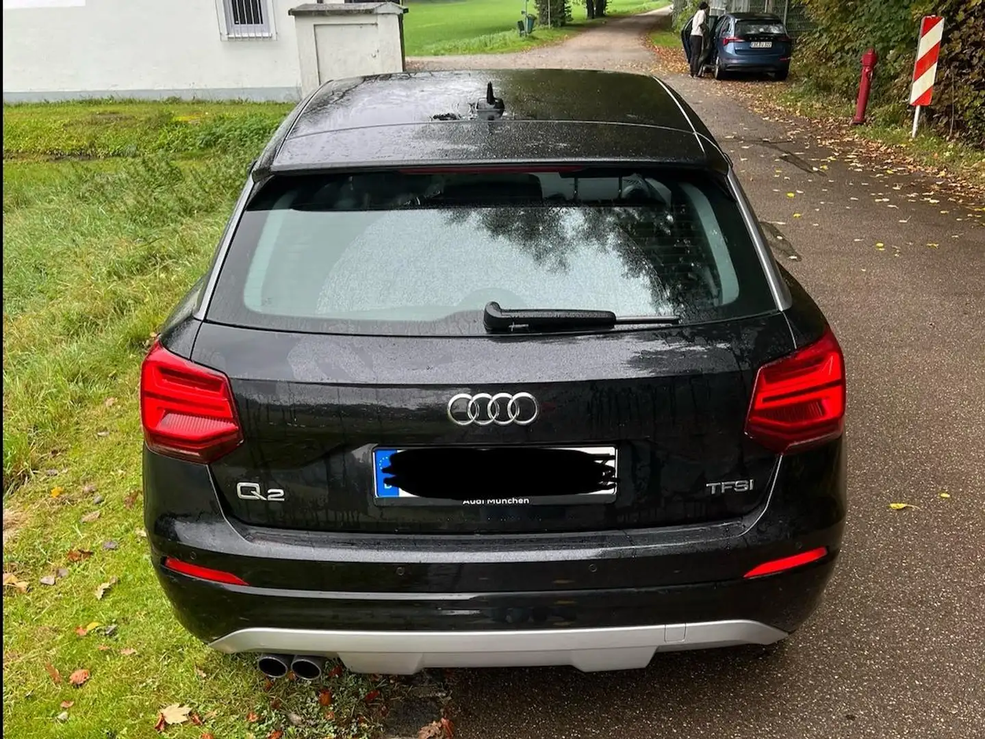 Audi Q2 Q2 1.4 TFSI cylinder on demand sport Schwarz - 2