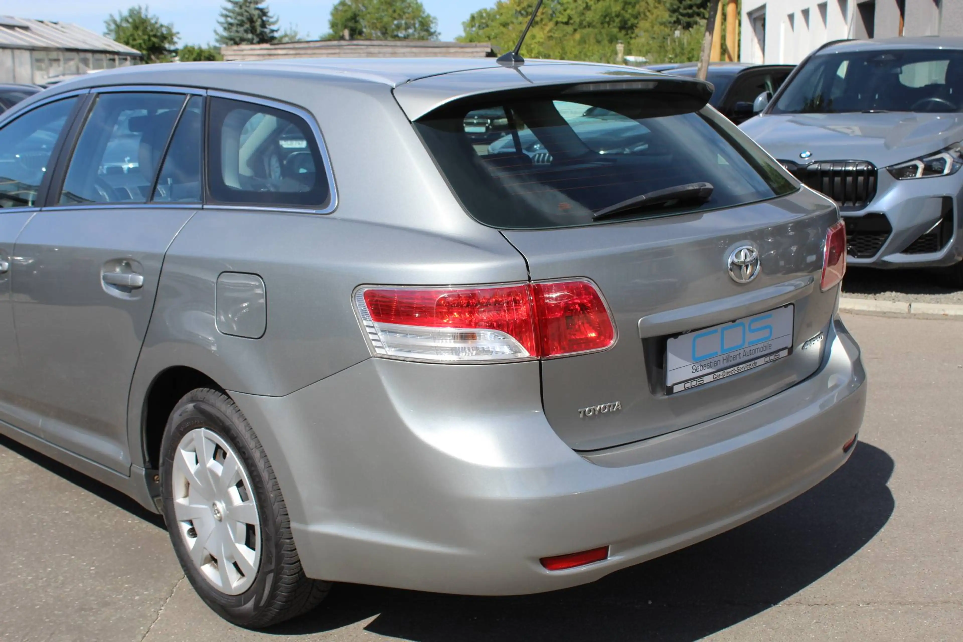 Toyota Avensis Kombi 1.8 Sol -Klimaautom.+Sitzh.+TÜV NEU+ — photo 4