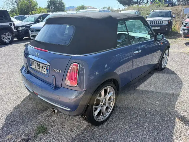 Mini Hatch view 5