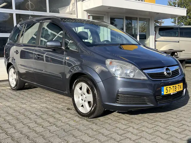 Opel Zafira 2.2 versnellingsbak defect Cruise control Climate