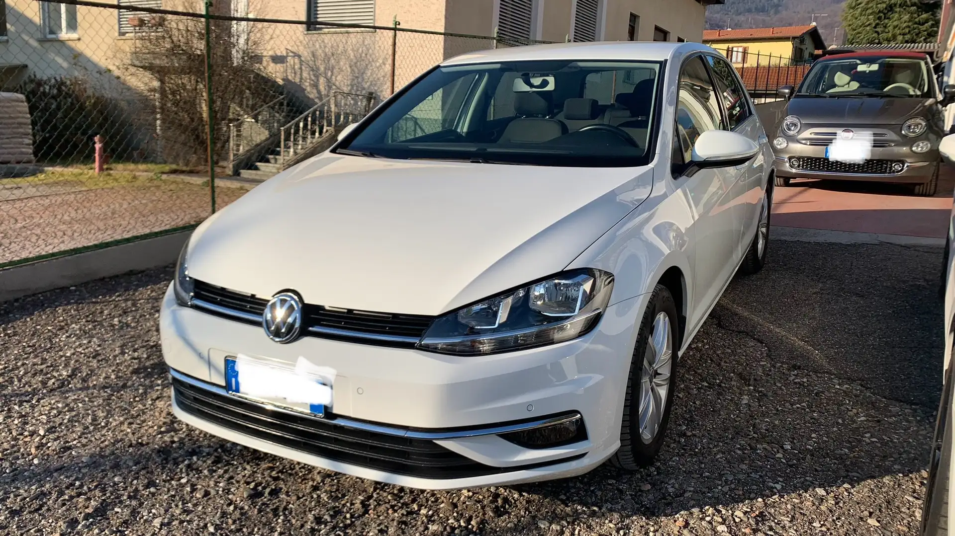 Volkswagen Golf 5p 1.6 tdi Business 115cv dsg Bianco - 1