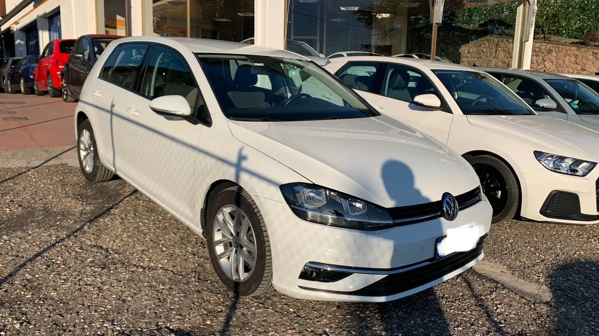 Volkswagen Golf 5p 1.6 tdi Business 115cv dsg Bianco - 2