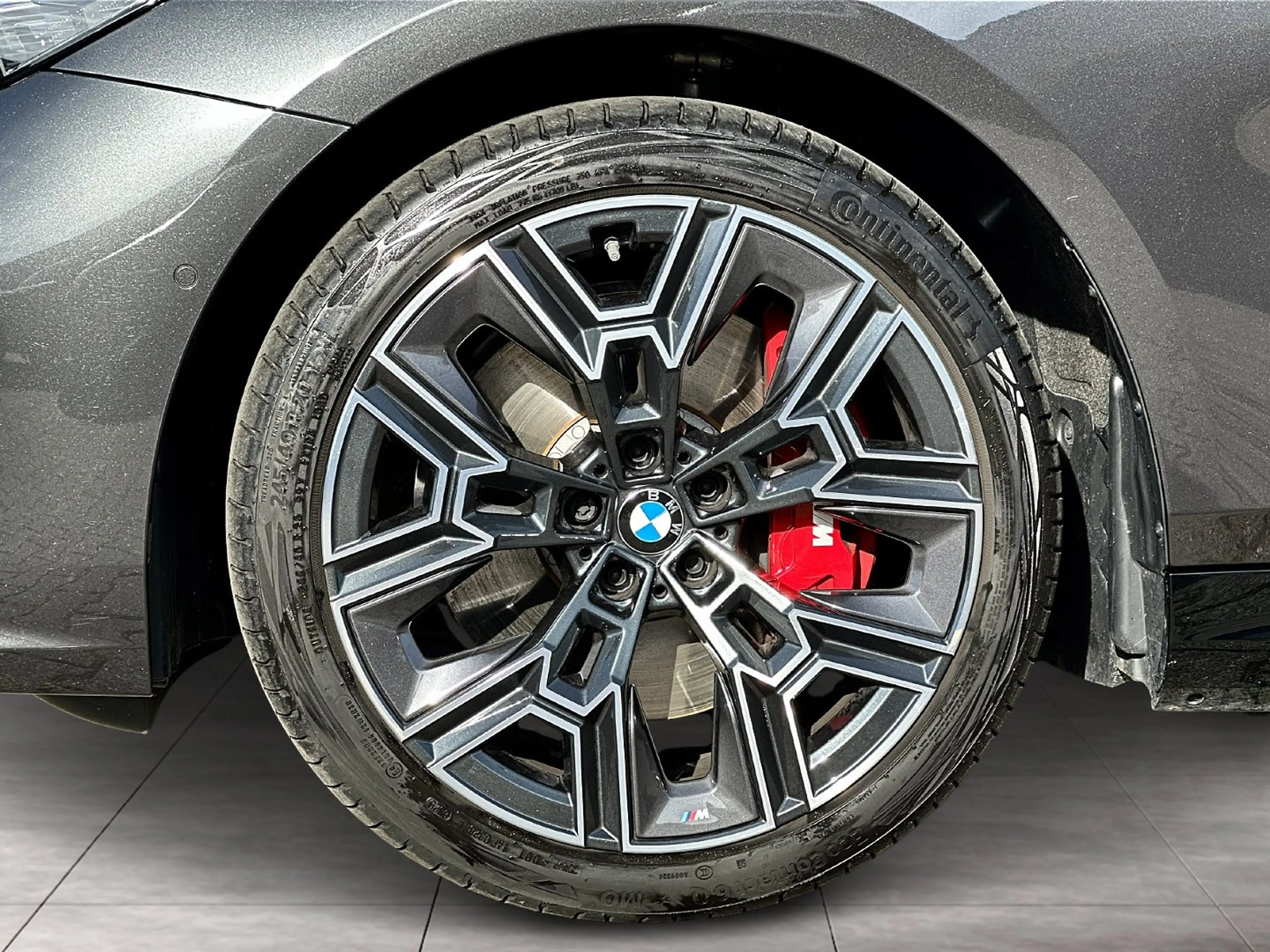 BMW i5 eDrive40 Touring M Sportpaket Head-Up DAB — photo 6