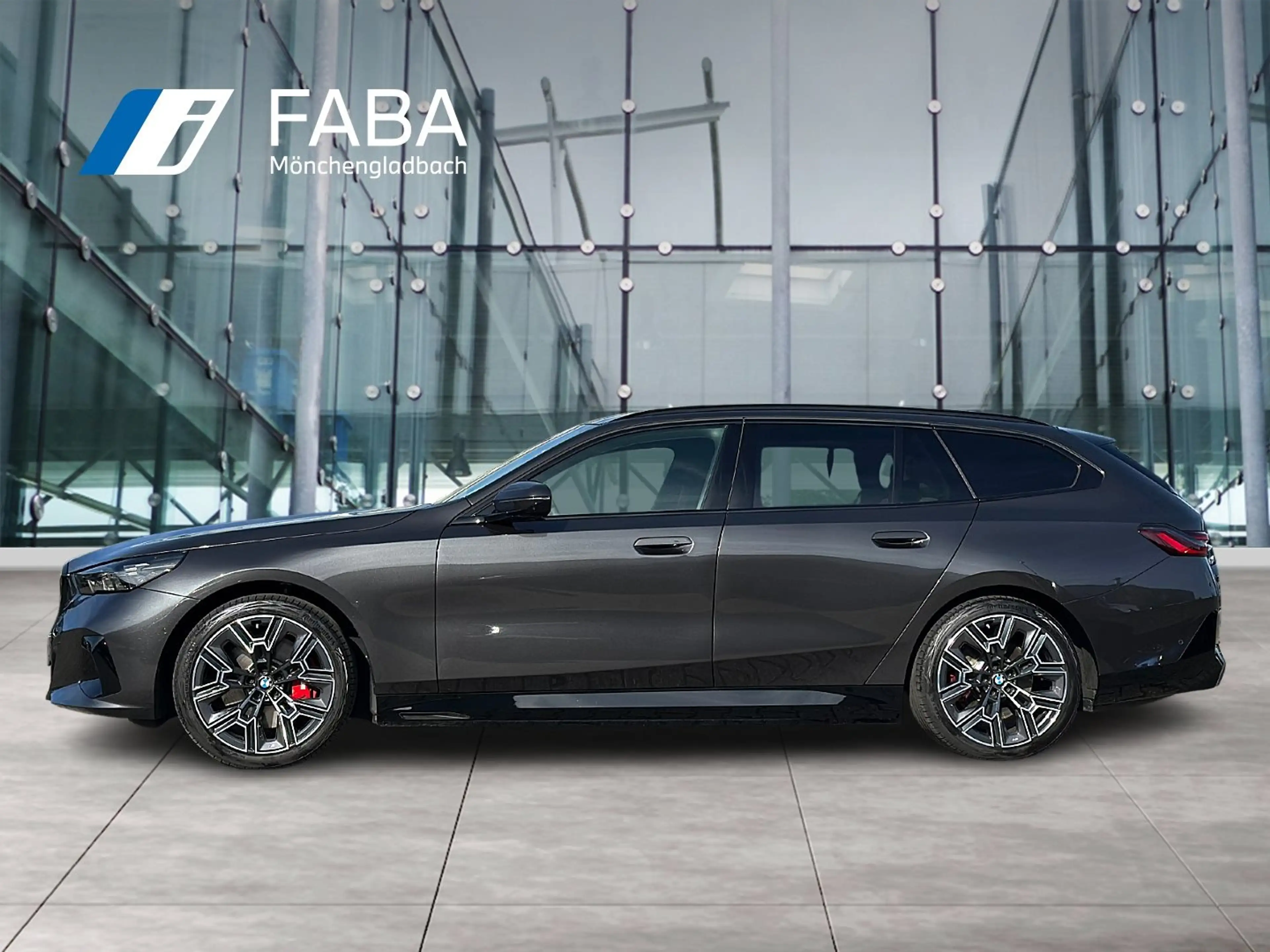 BMW i5 eDrive40 Touring M Sportpaket Head-Up DAB — photo 5