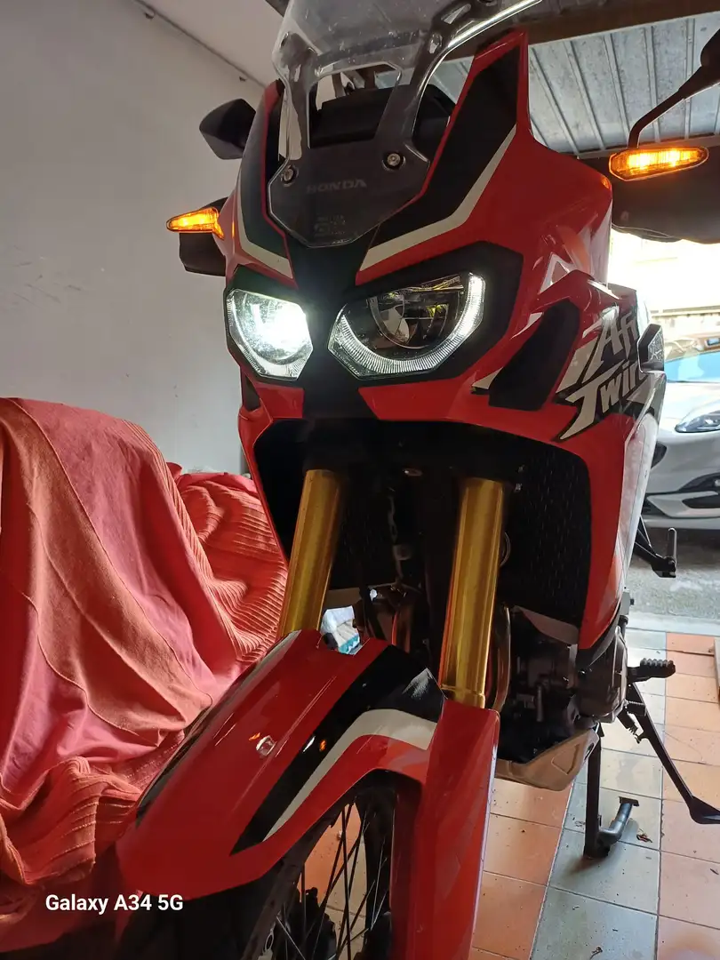 Honda CRF 1000 Rosso - 1