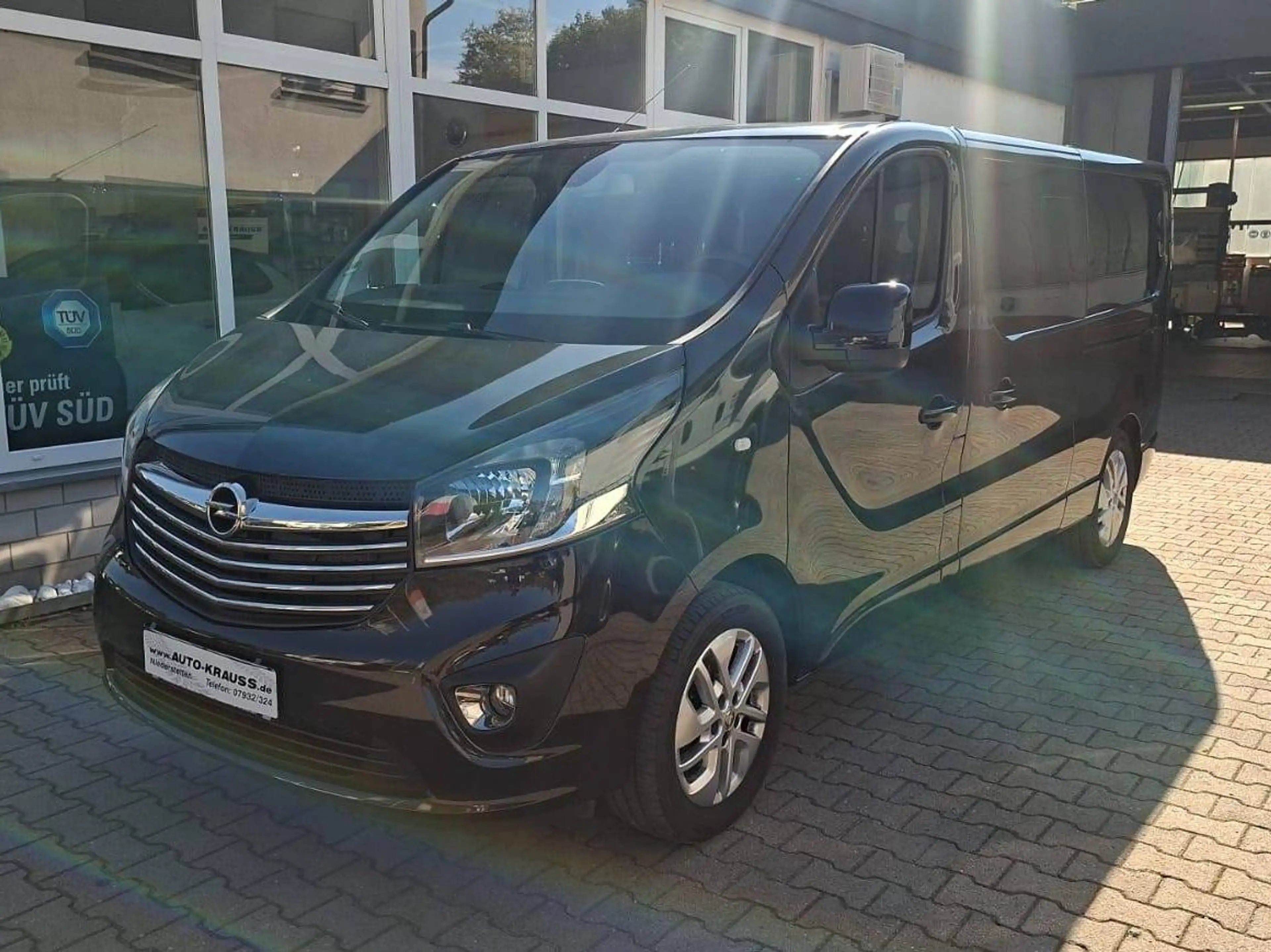 Opel Vivaro Vivaro 1.6 D (CDTI) 1.6 D L2H1 Tourer