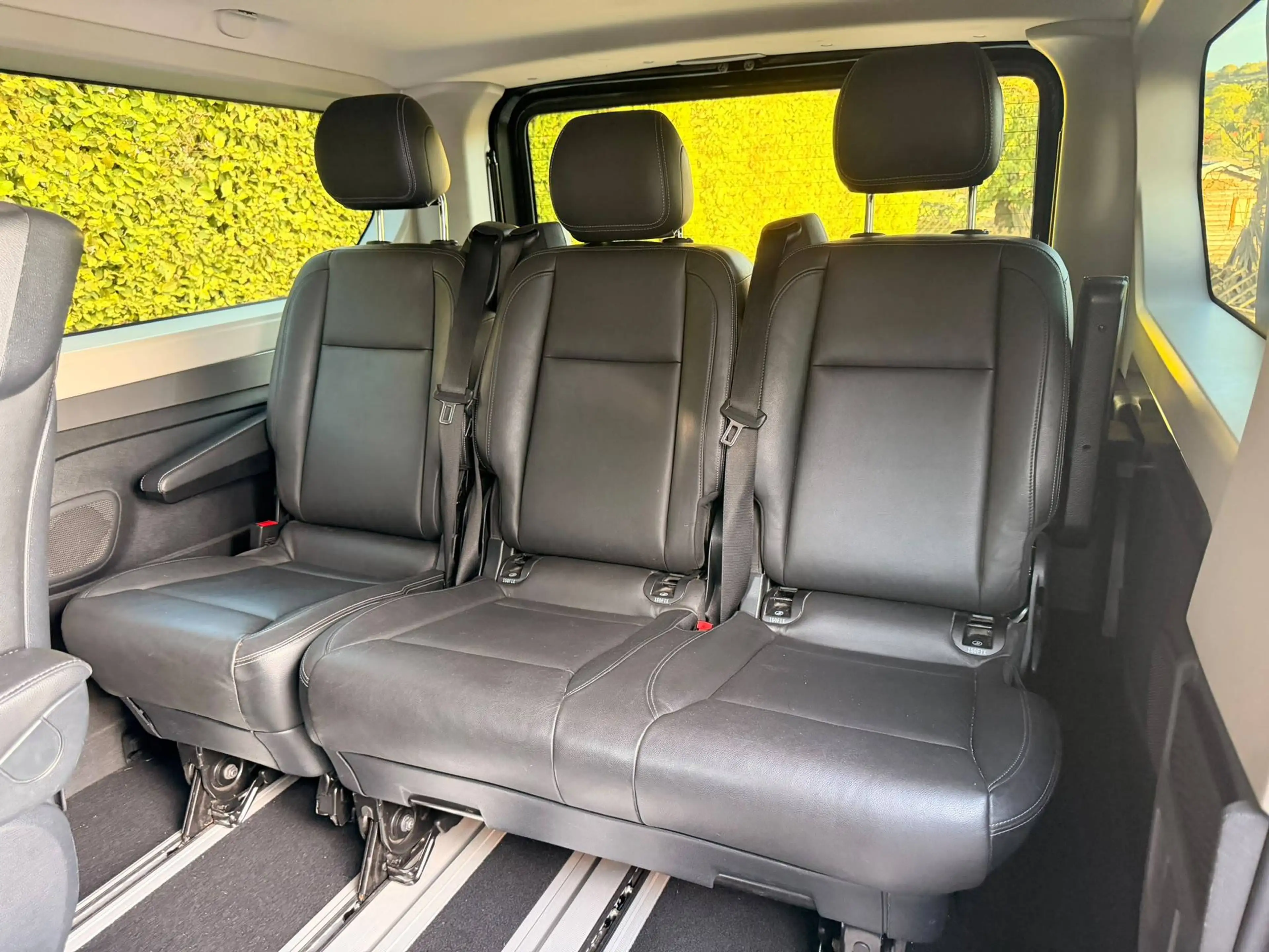 Opel Vivaro Vivaro 1.6 D (CDTI) 1.6 D L2H1 Tourer — photo 10