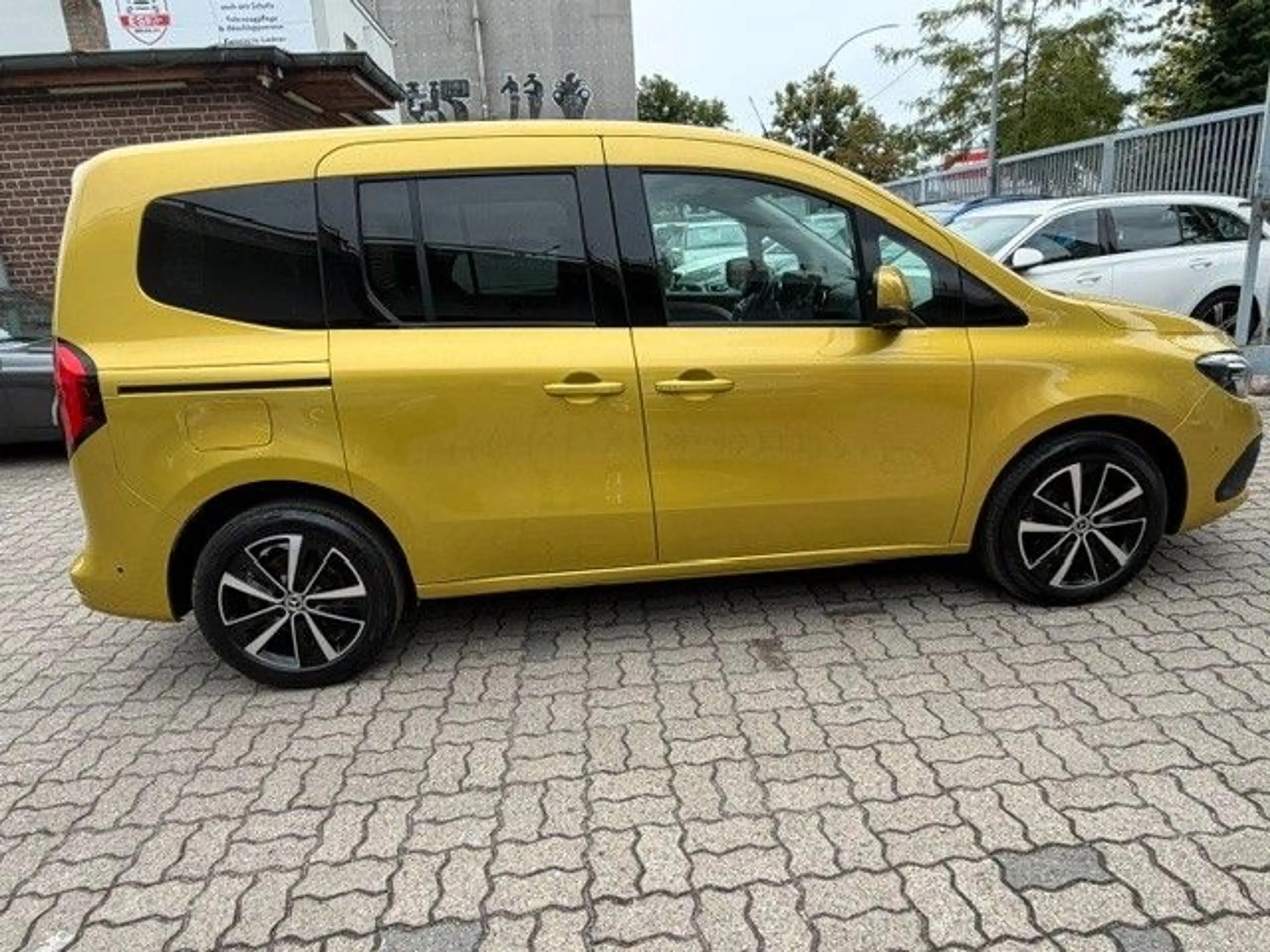 Mercedes-Benz T-Class T 180d Progressive 9G-Tr/Kamera/Top Zustand! — photo 11