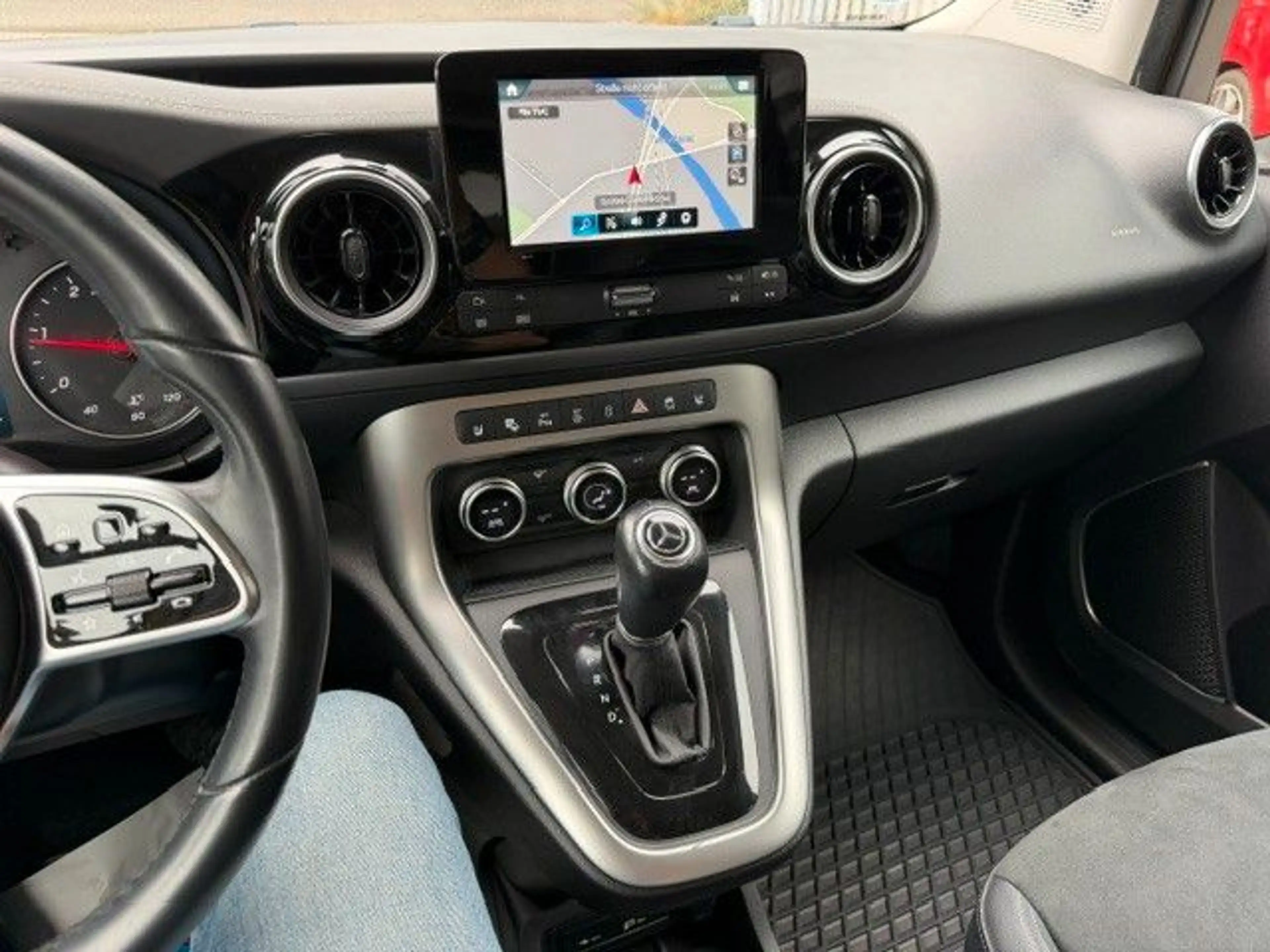 Mercedes-Benz T-Class T 180d Progressive 9G-Tr/Kamera/Top Zustand! — photo 3