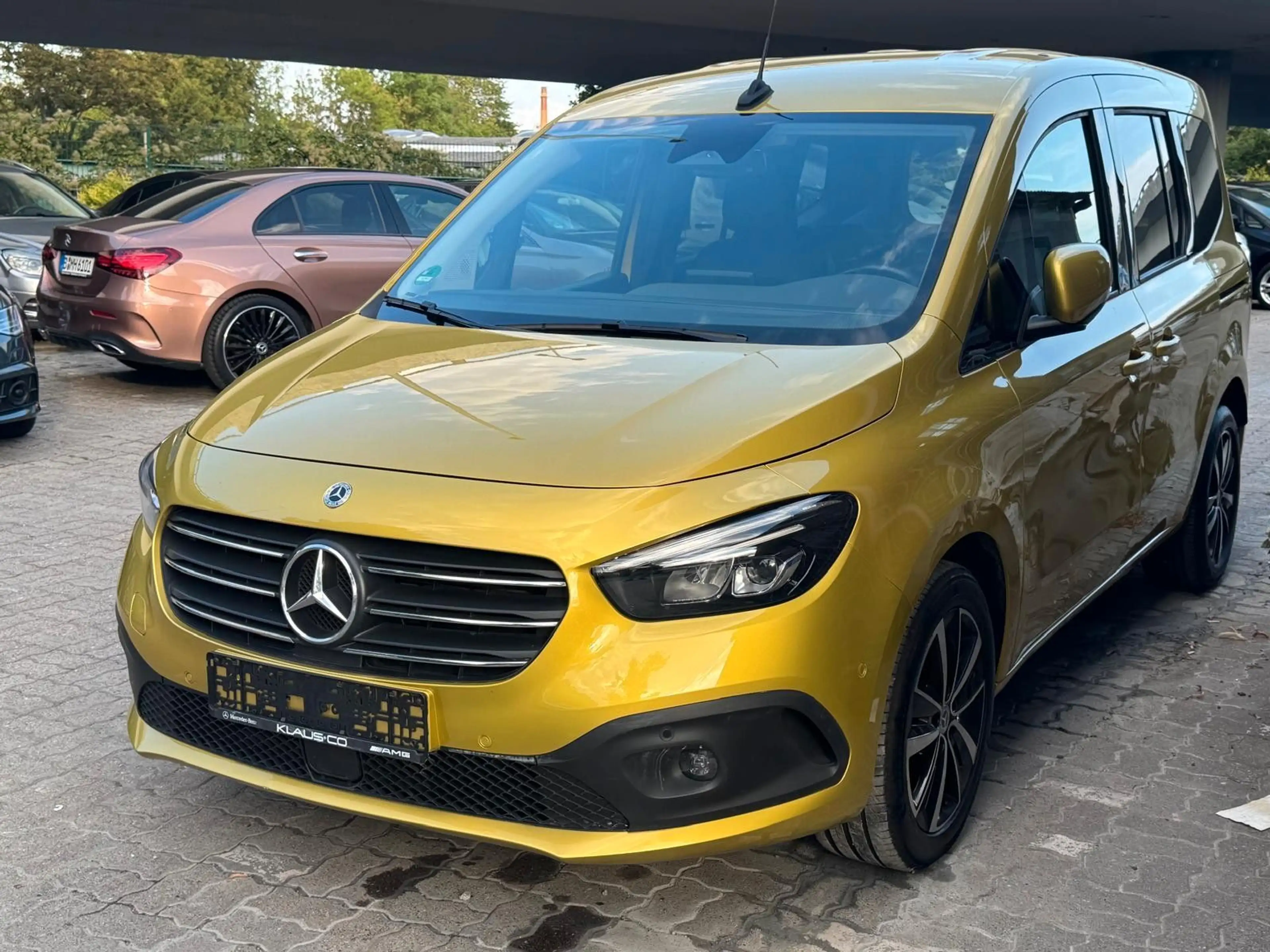 Mercedes-Benz T-Class T 180d Progressive 9G-Tr/Kamera/Top Zustand! — photo 2