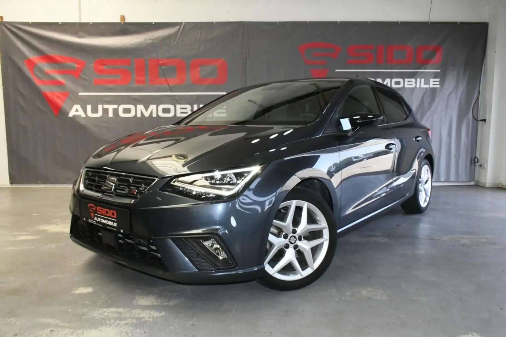 SEAT Ibiza S&S FR SPORT*ACC*KEY*VIRTU*NAV*CAM*BEATS Klima Grau - 1