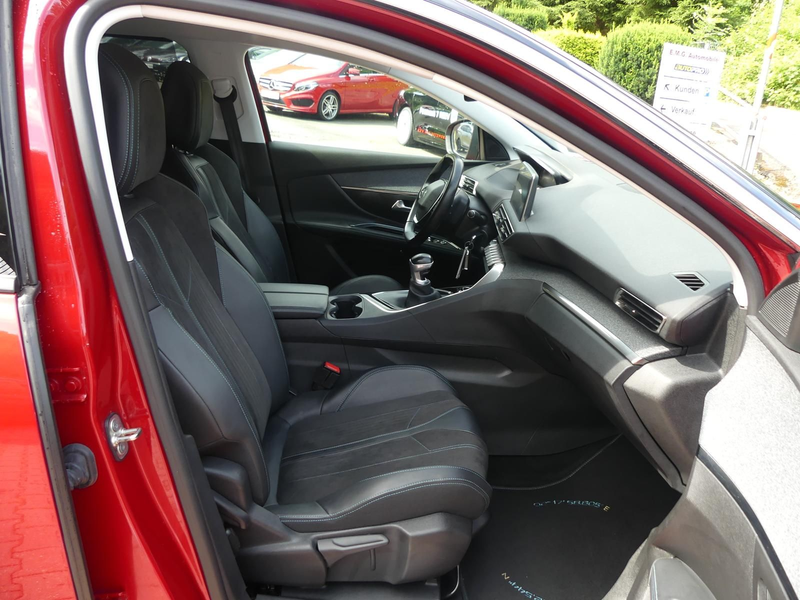 Peugeot 5008 *1.5 BlueHDi*Crossway*Klima*SHZ*LED*Kam — photo 13