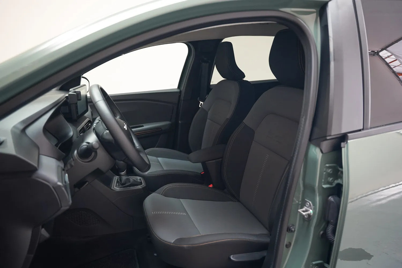 Dacia Jogger 1.6 Hybrid 140 Extreme 7p. Aut.[Clima /ECC Navi Ap — photo 9