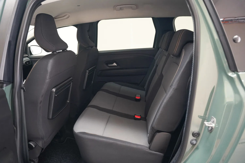 Dacia Jogger 1.6 Hybrid 140 Extreme 7p. Aut.[Clima /ECC Navi Ap — photo 10