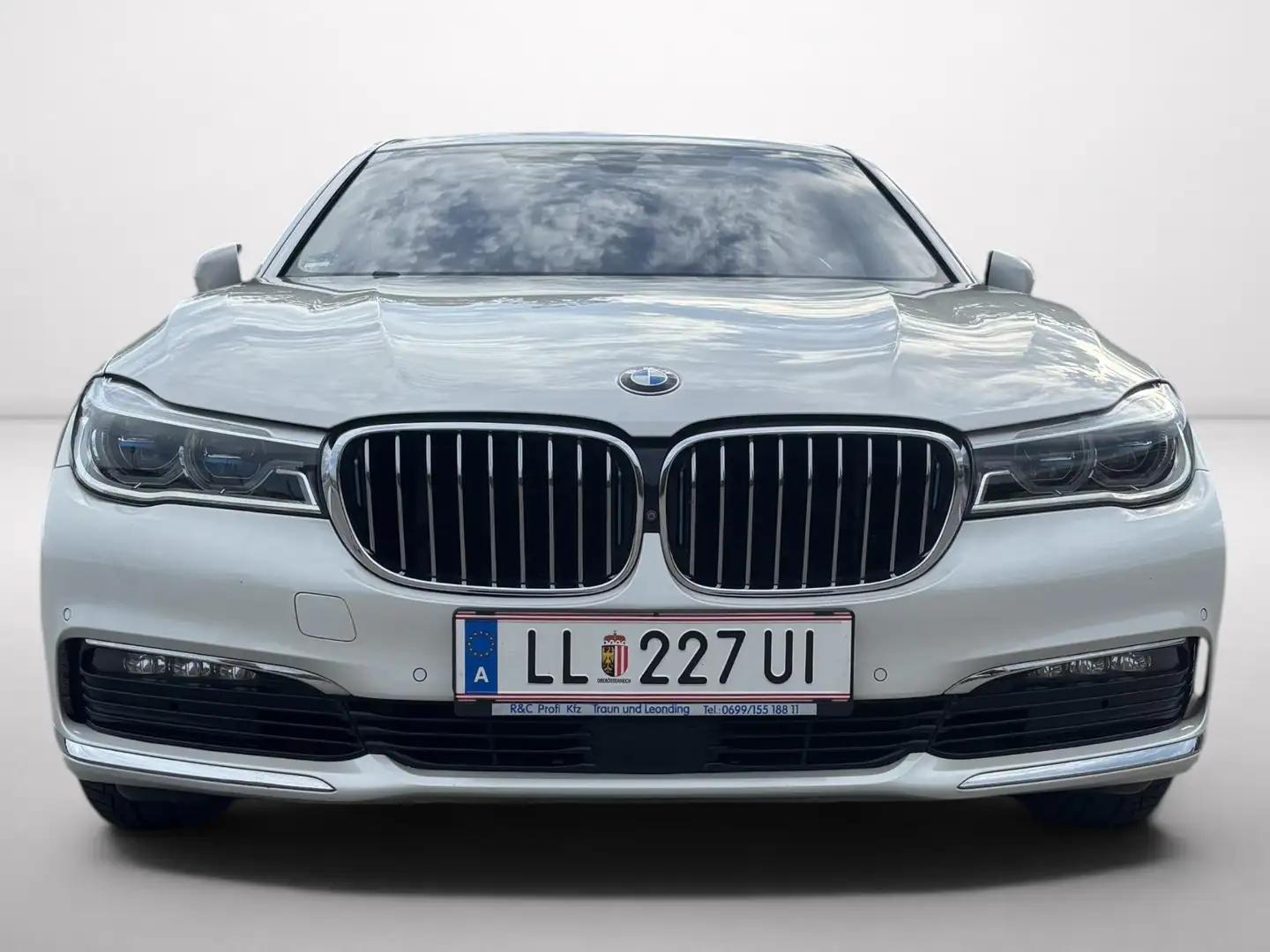 BMW 740 740e BMW 7er-Reihe 740e |Luft|360|Massage|HeadUp|Laser|Nappa|ACC Weiß - 2