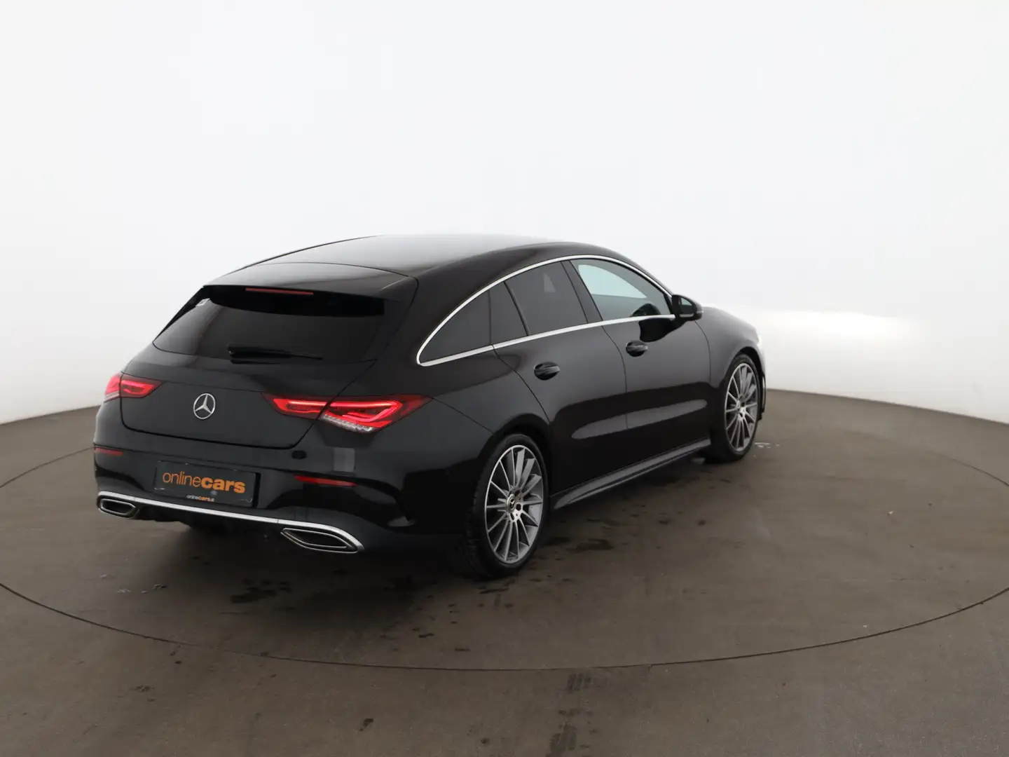 Mercedes-Benz CLA 200 Shooting Brake AMG Line Aut LED STANDHZG Schwarz - 2