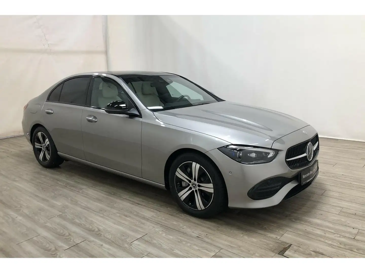 Mercedes-Benz C 220 d 4M AVANTGARDE *NIGHT*Distro*AHK*Pano*HUD Silber - 2