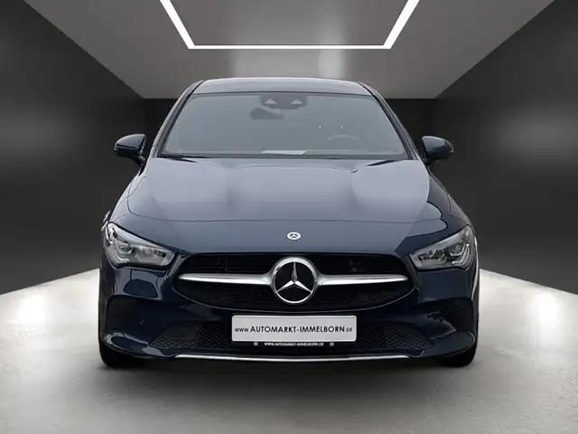 Mercedes-Benz CLA view 10