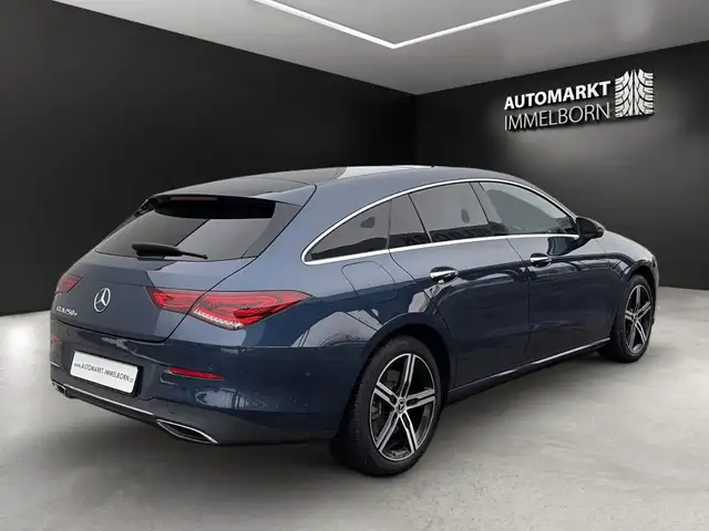Mercedes-Benz CLA view 6