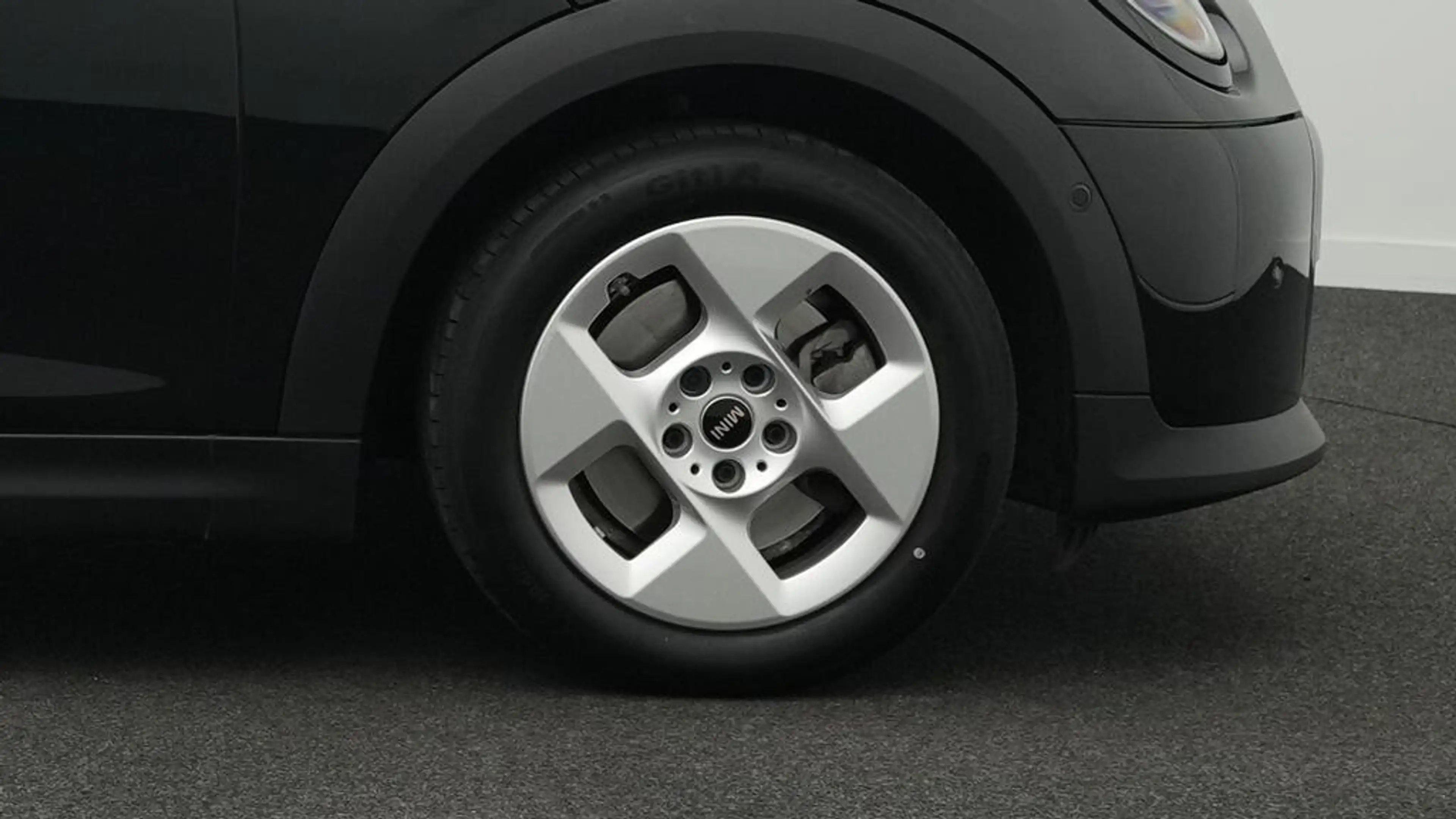 MINI Cooper C Cabrio Classic Trim — photo 12