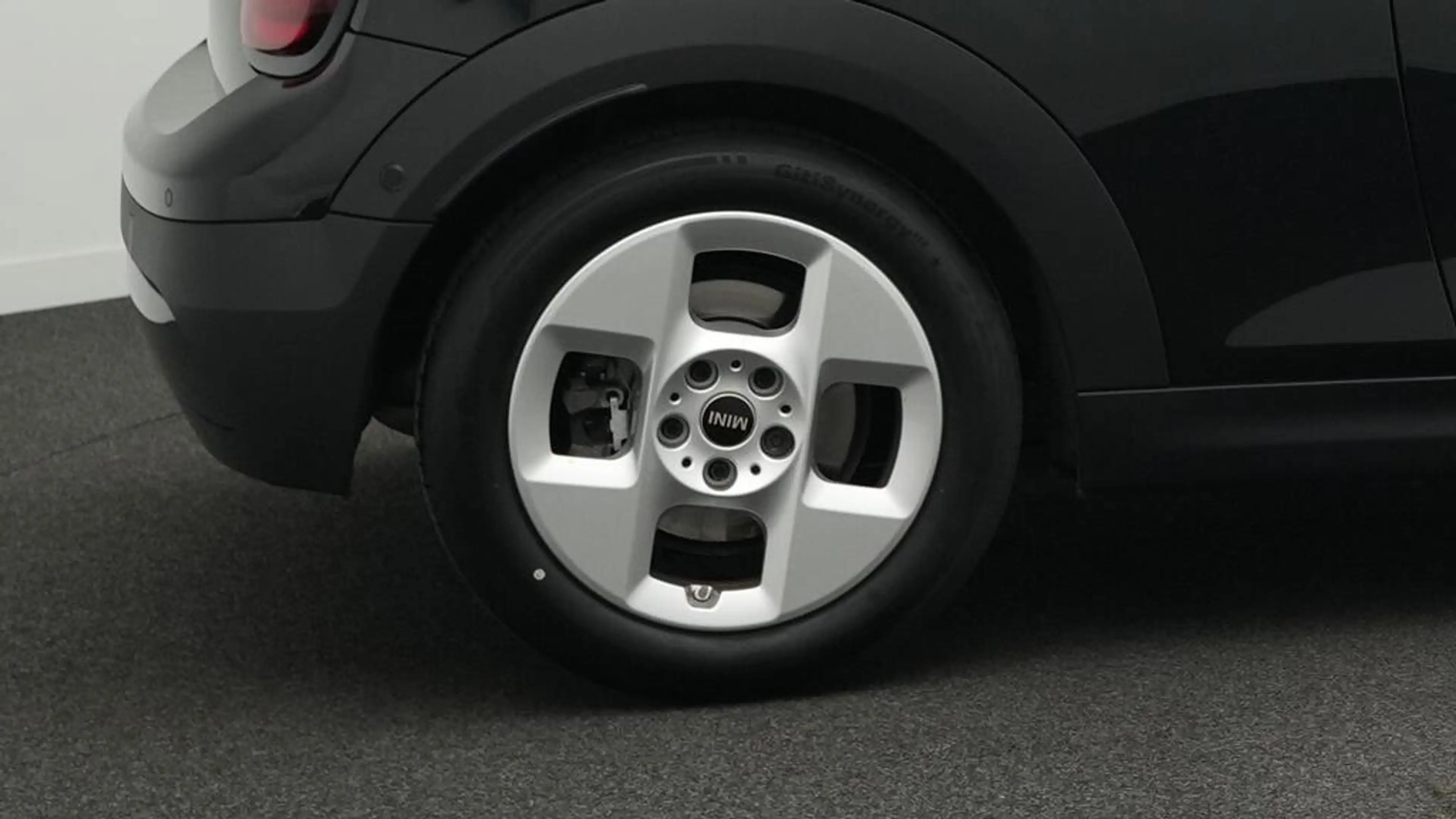 MINI Cooper C Cabrio Classic Trim — photo 11