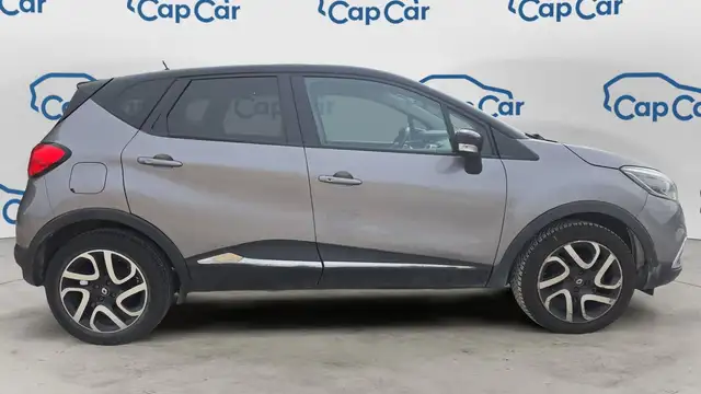 Renault Captur view 4