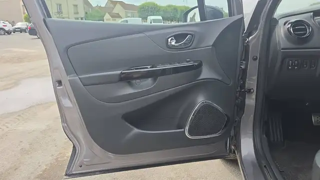 Renault Captur view 7