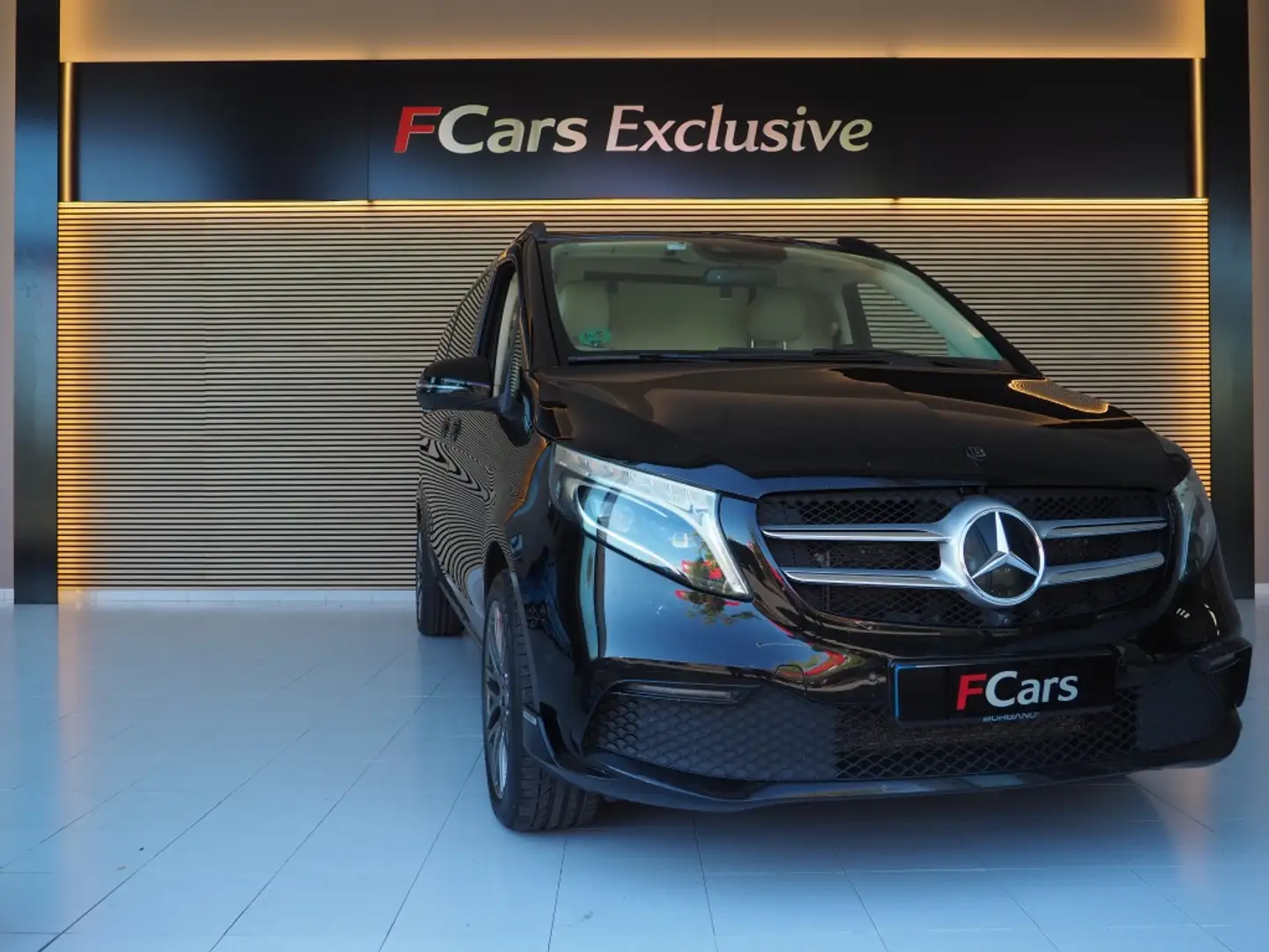 Mercedes-Benz MERCEDES-BENZ Clase V Monovolumen Automático de Negro - 2