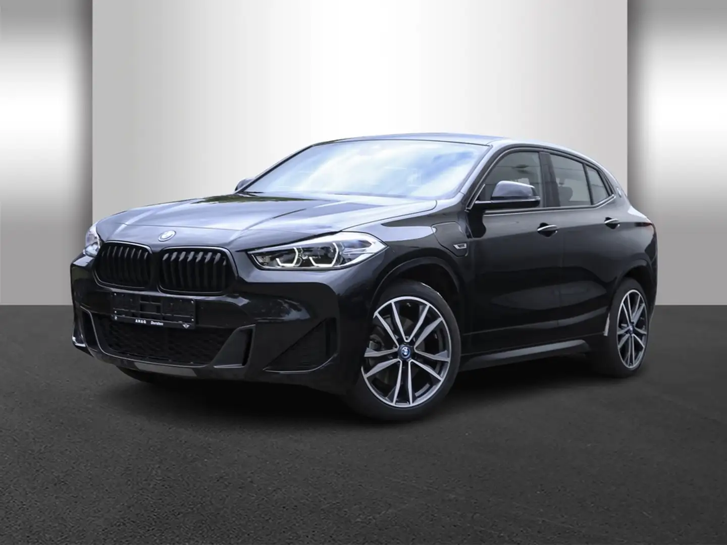 BMW X2 xDrive25e M Sport Noir - 2