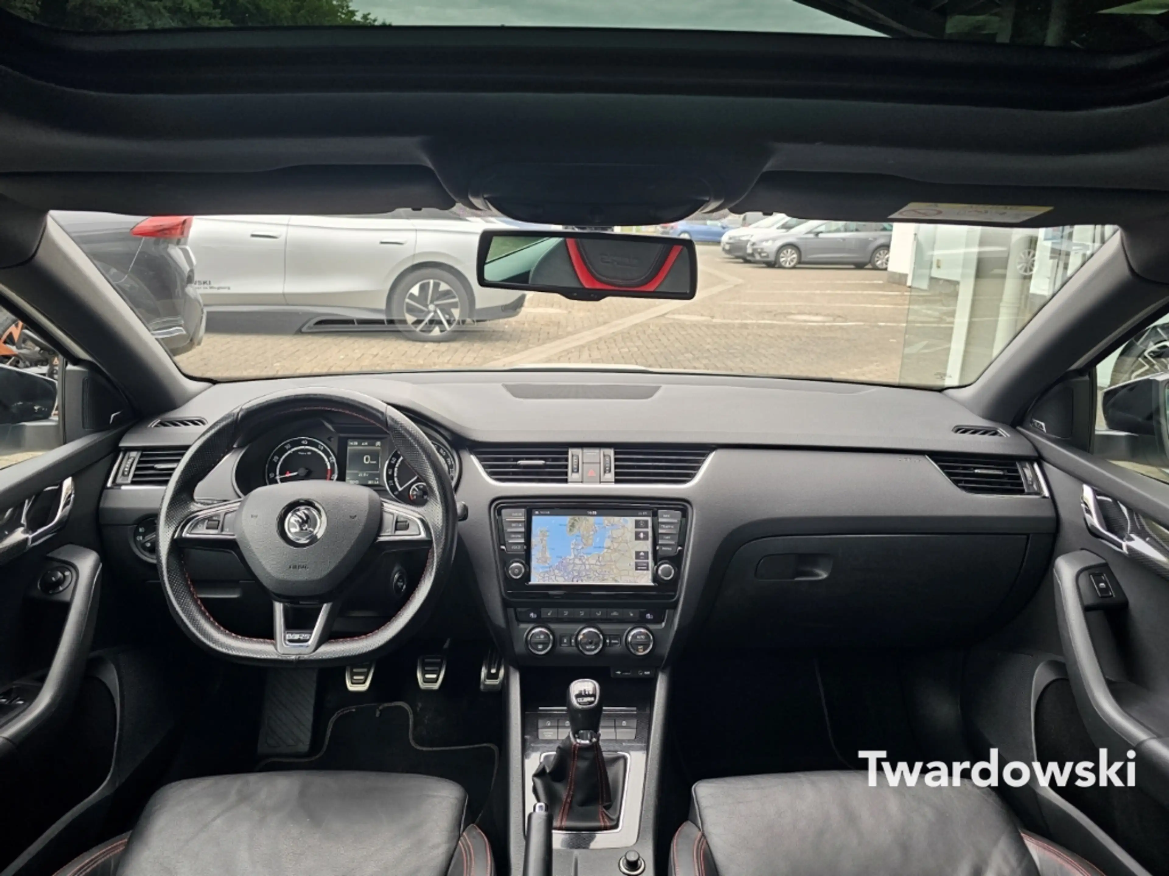 Skoda Octavia RS StHz Pano Keyless DAB Bi-Xenon Canton — photo 11