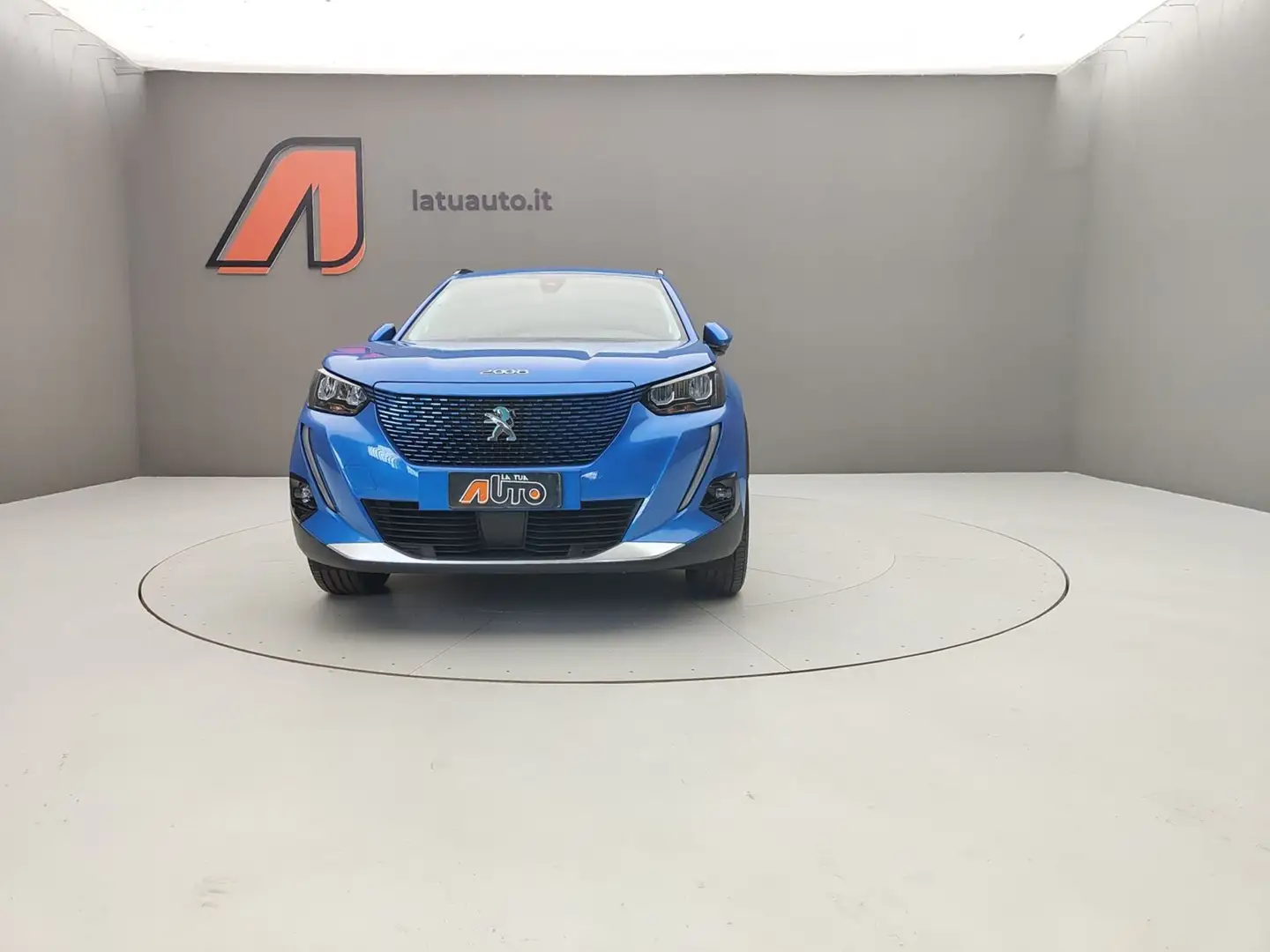 Peugeot e-2008 ALLURE PACK 100KW Blu/Azzurro - 2