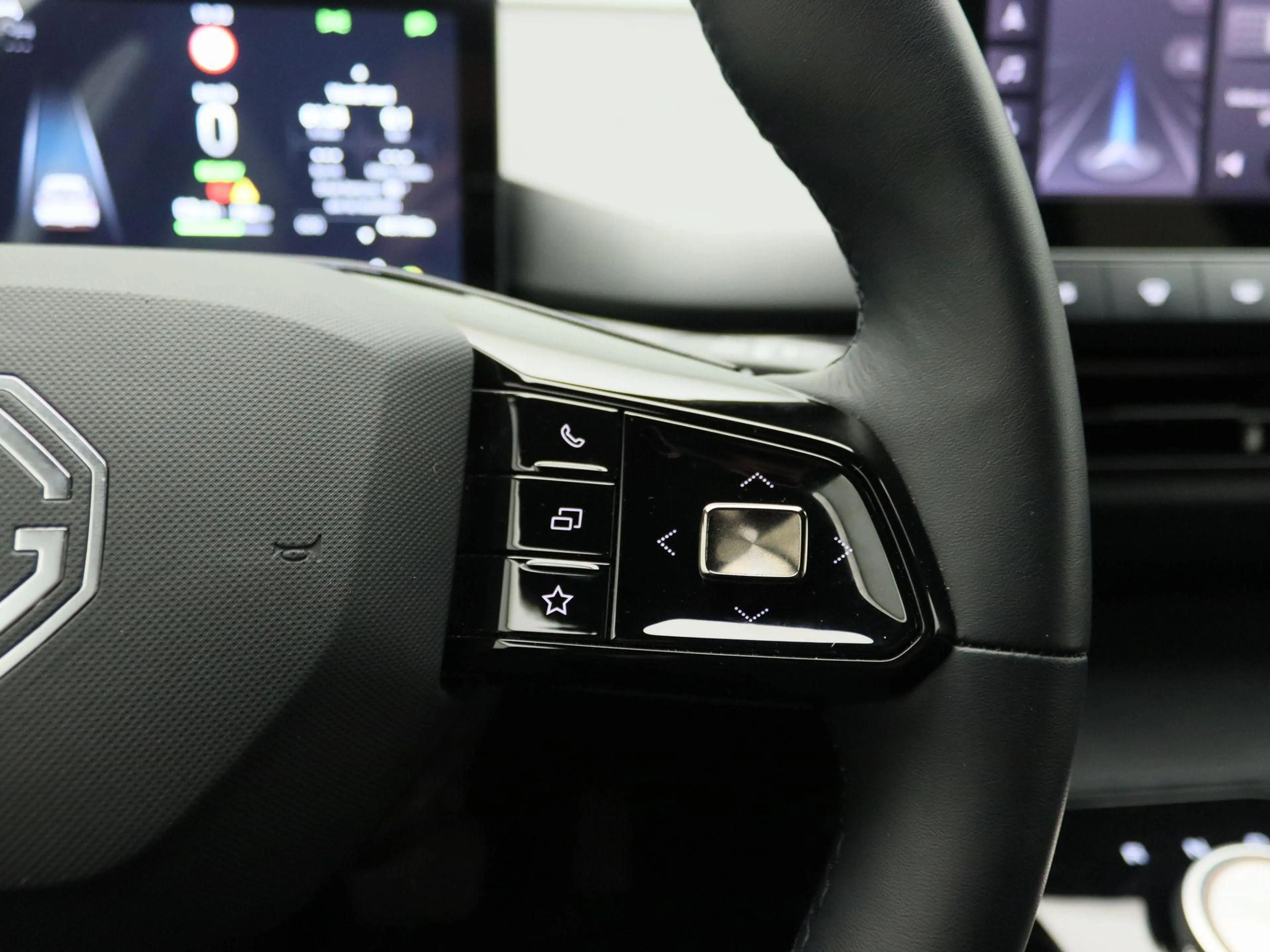 MG MG4 Electric Luxury 64 kWh | Apple Carplay/Android Aut — photo 13