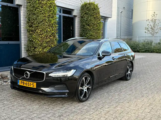 Volvo V90 2.0 D3 Momentum|AUTOMAAT|LEER|