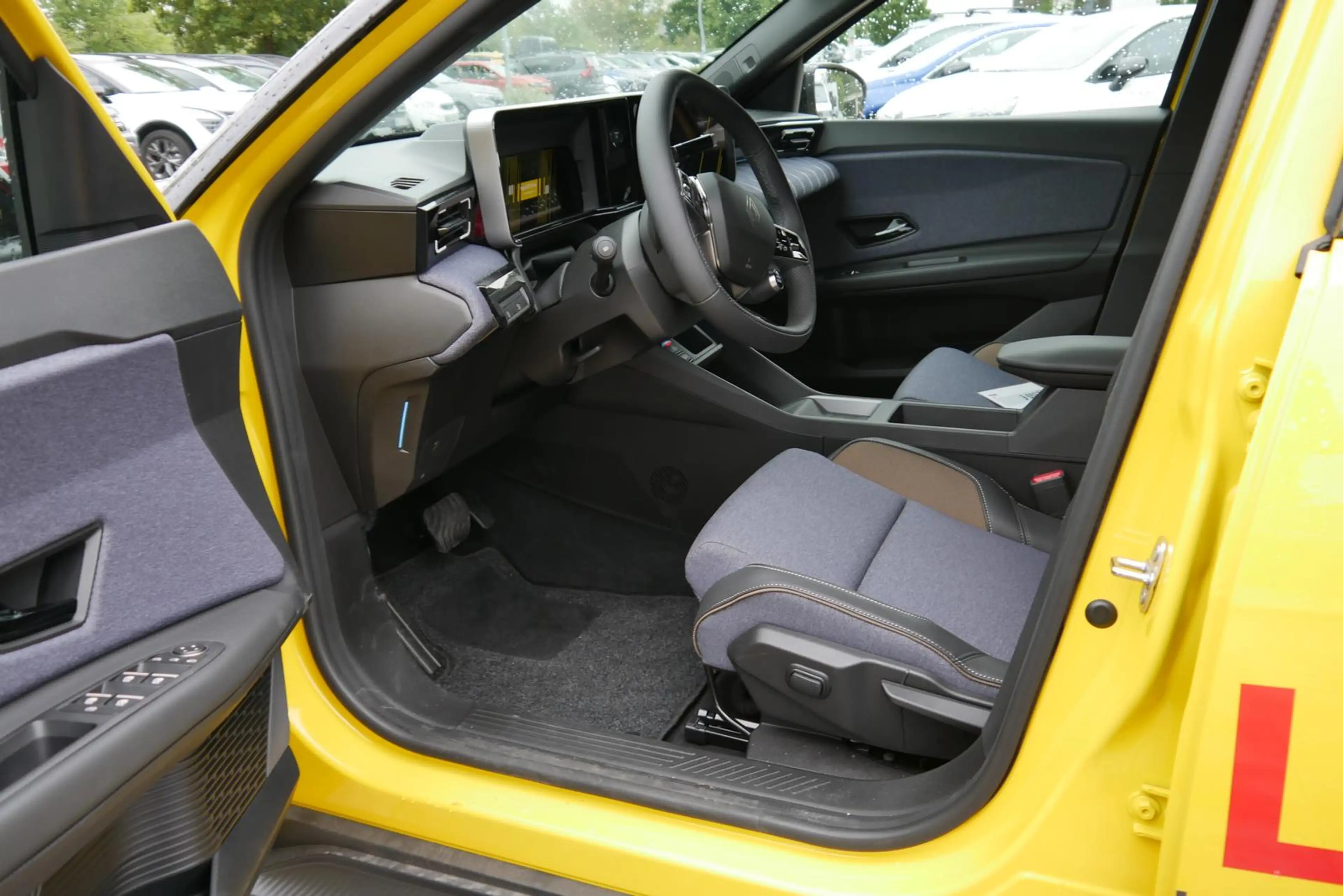 Renault R 5 RENAULT 5 Techno 150 Comfort Range — photo 7