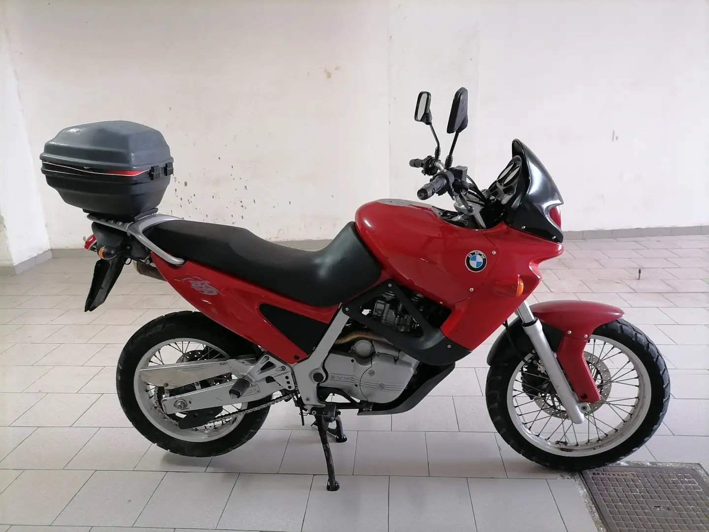 BMW F 650 Rojo - 1