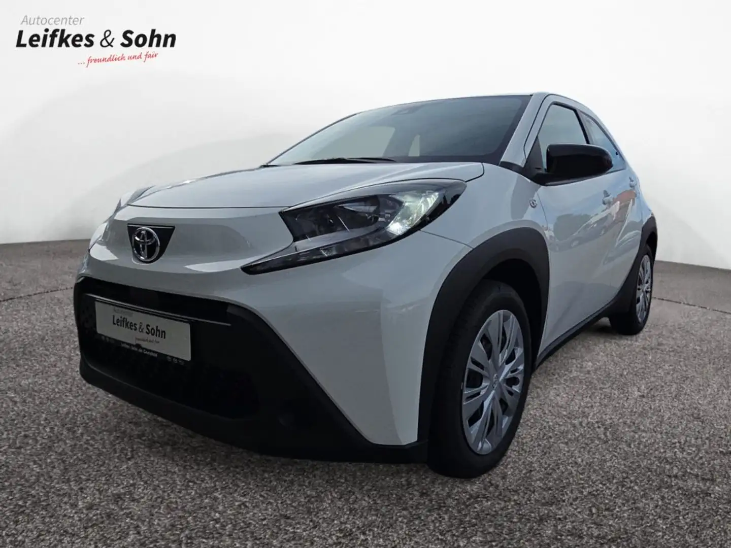 Toyota Aygo X Play Wit - 1