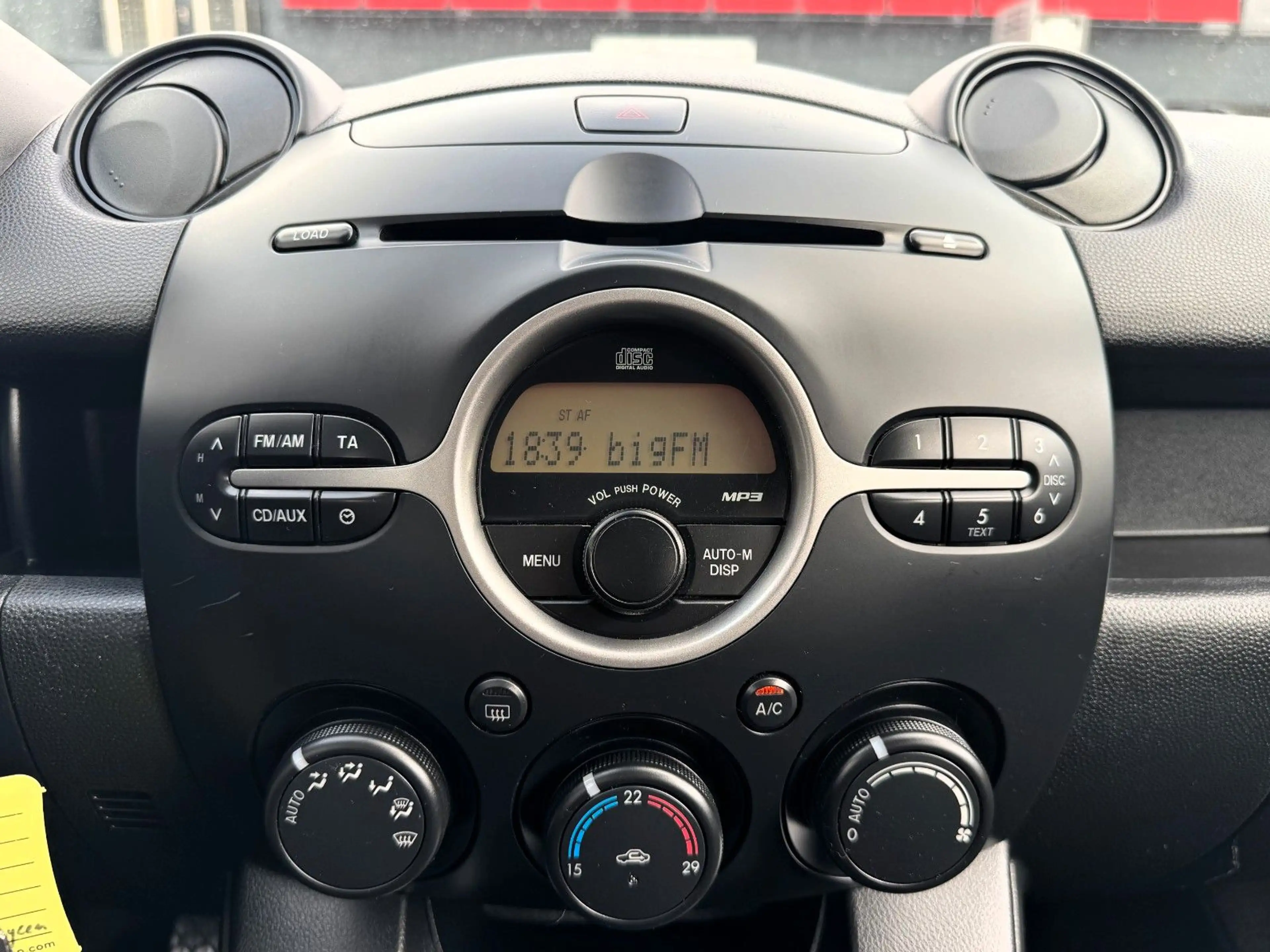 Mazda 2 1.3 *2.Hand/Klima/SHZ/5-Türig/16"Alus* — photo 13
