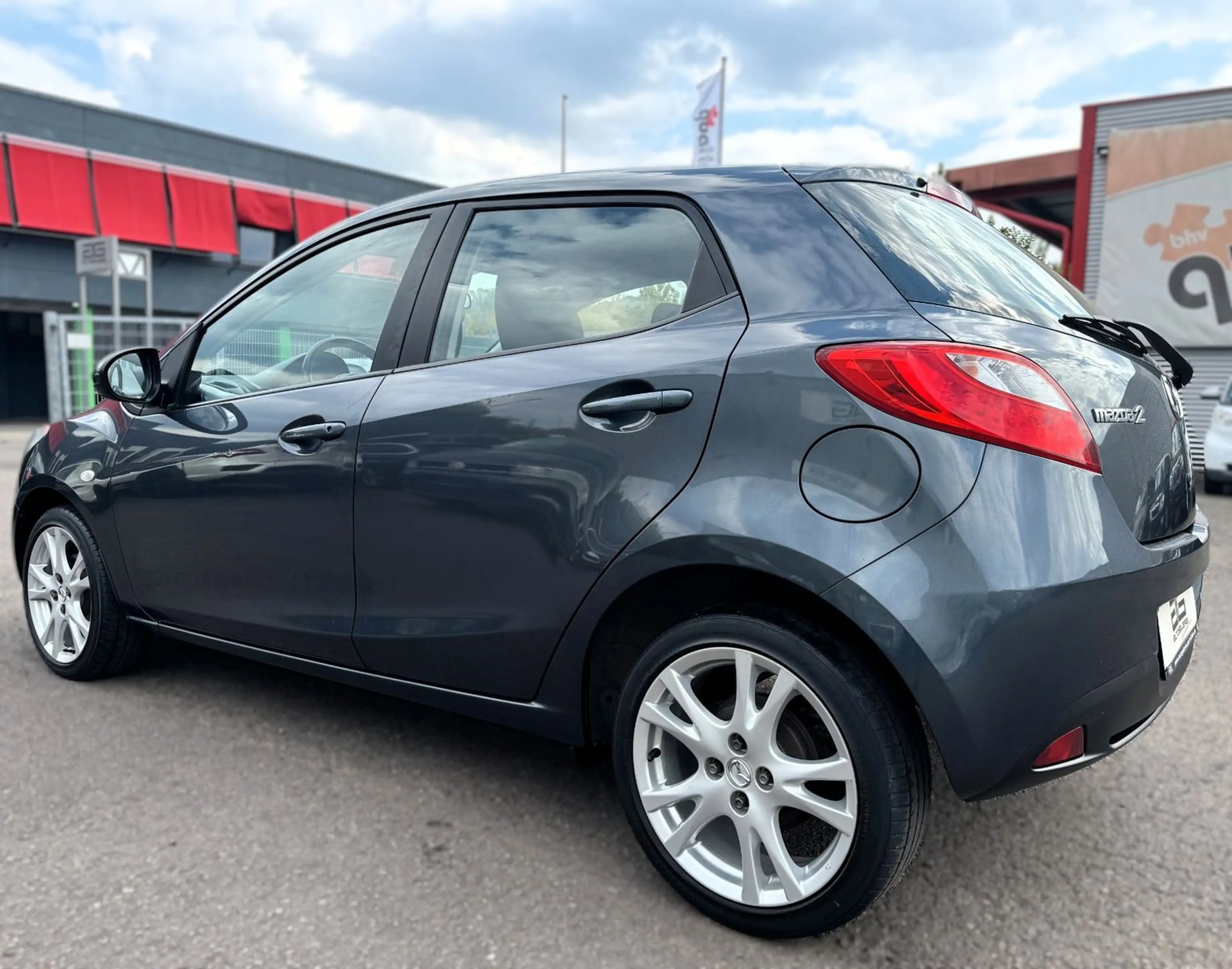 Mazda 2 1.3 *2.Hand/Klima/SHZ/5-Türig/16"Alus* — photo 4