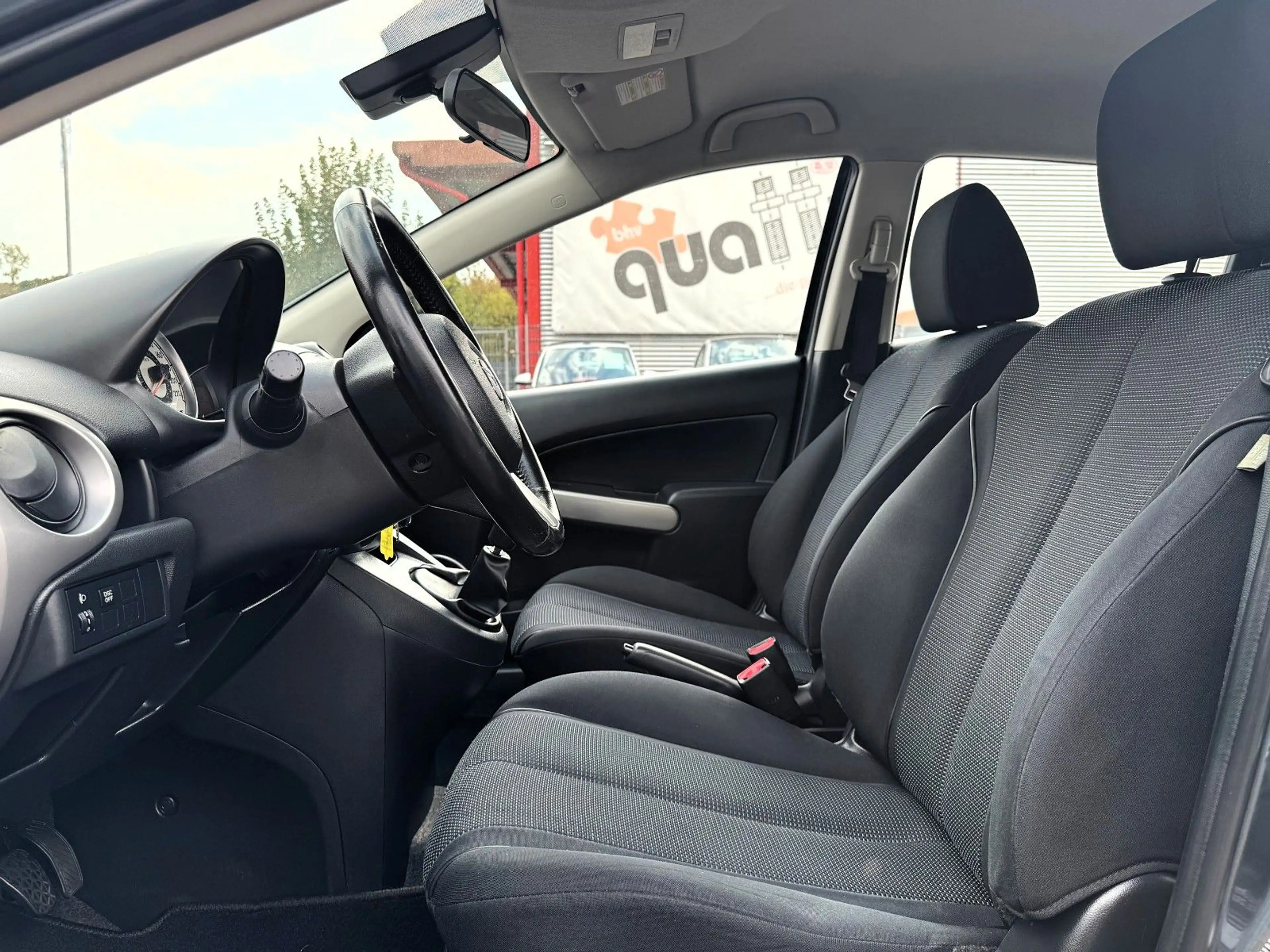 Mazda 2 1.3 *2.Hand/Klima/SHZ/5-Türig/16"Alus* — photo 8