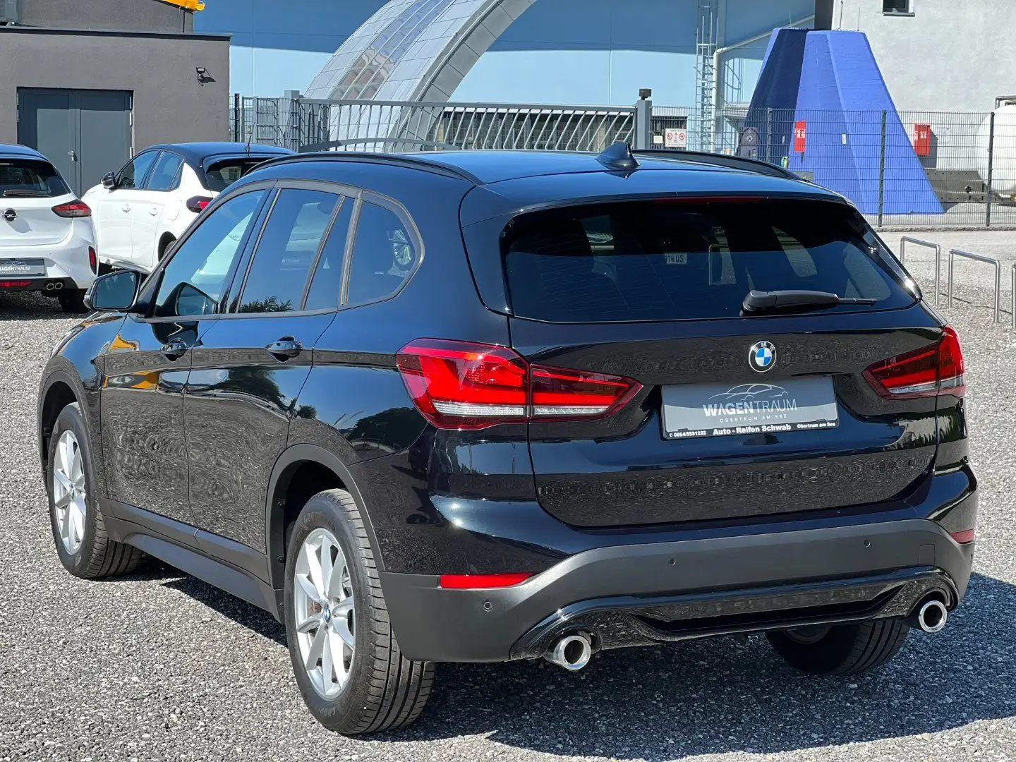 BMW X1 xDrive20d - Led - Navi - Anhängerkupplung Schwarz - 2