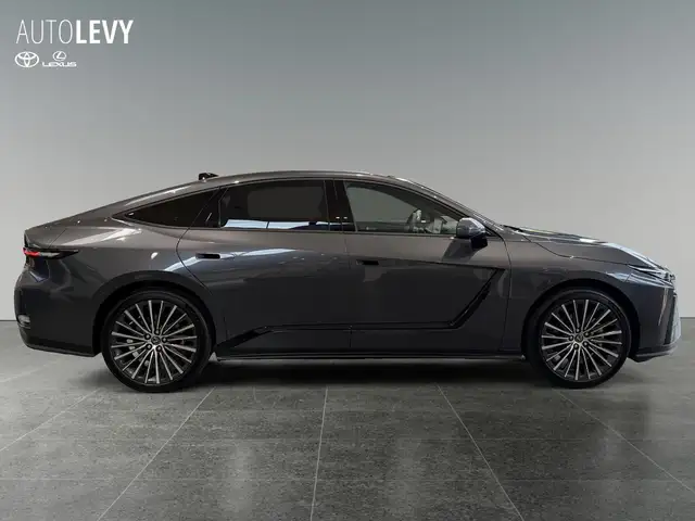Lexus Es view 7
