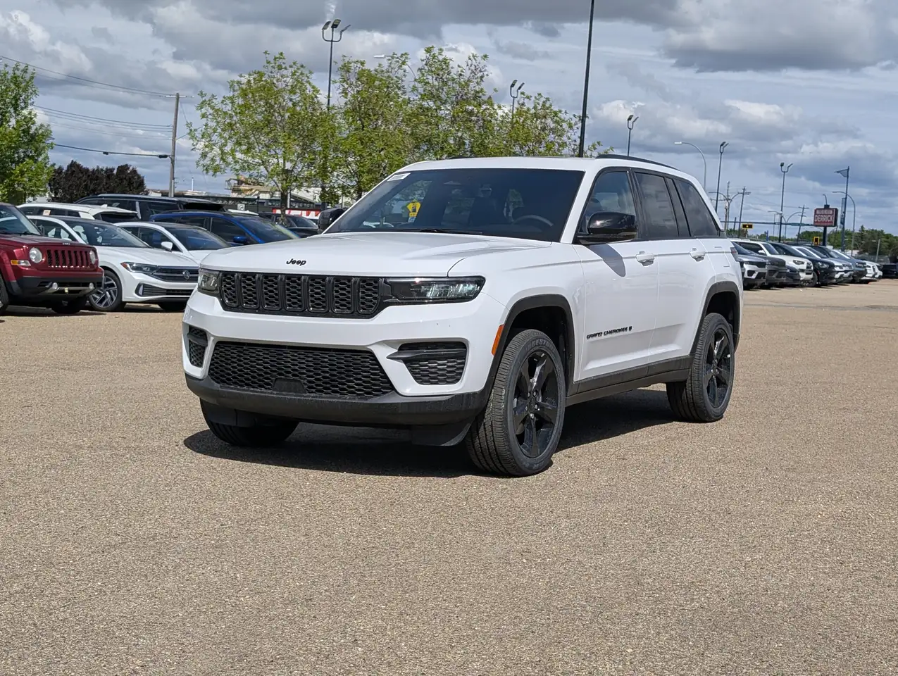 Jeep Grand Cherokee снимка Jeep Grand Cherokee