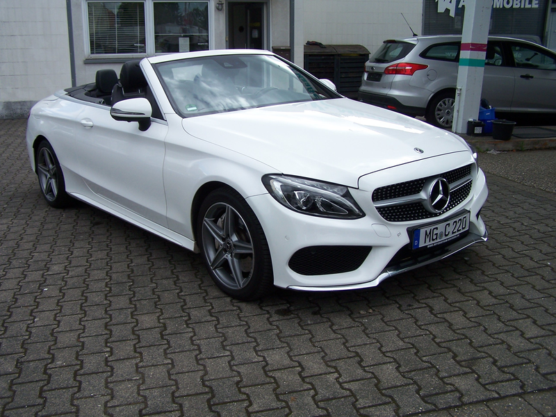 Mercedes-Benz C 250 AMG Line — photo 2