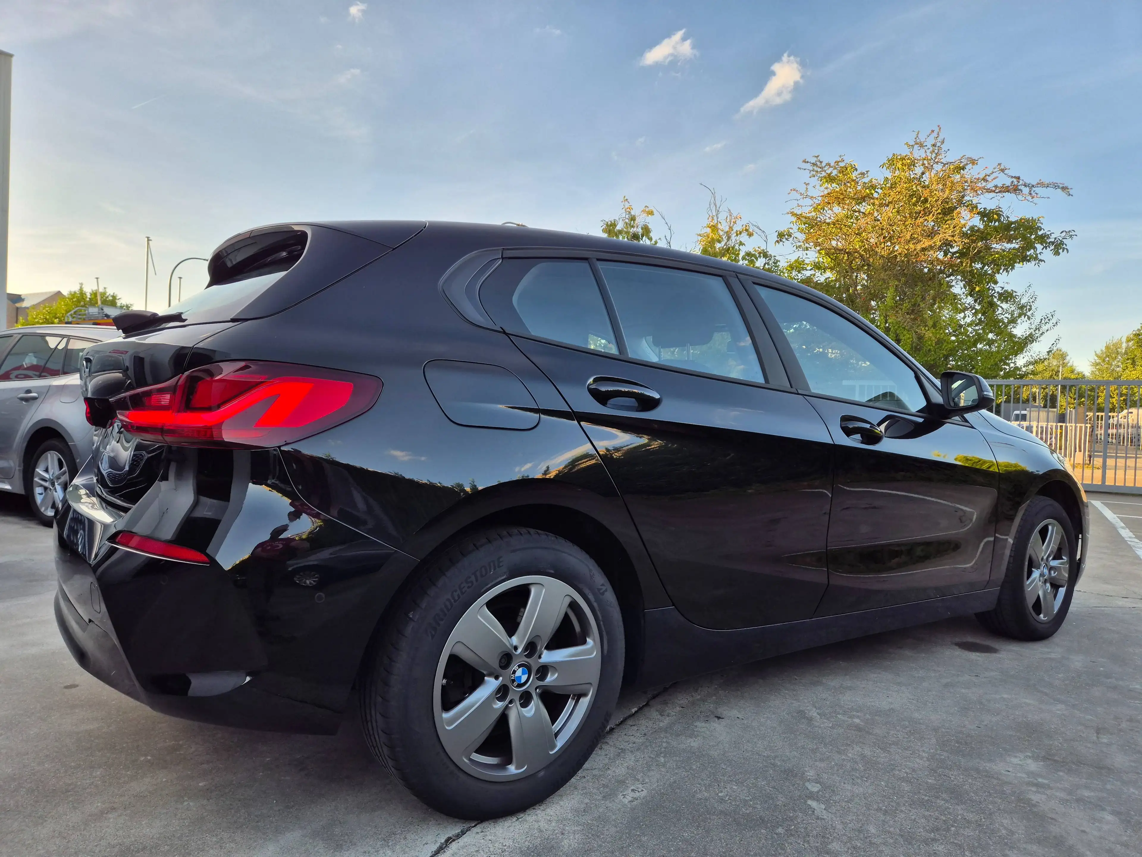 BMW 118 iA 136cv // AUTOM. // 84.106 KM // 2024 !! — photo 12