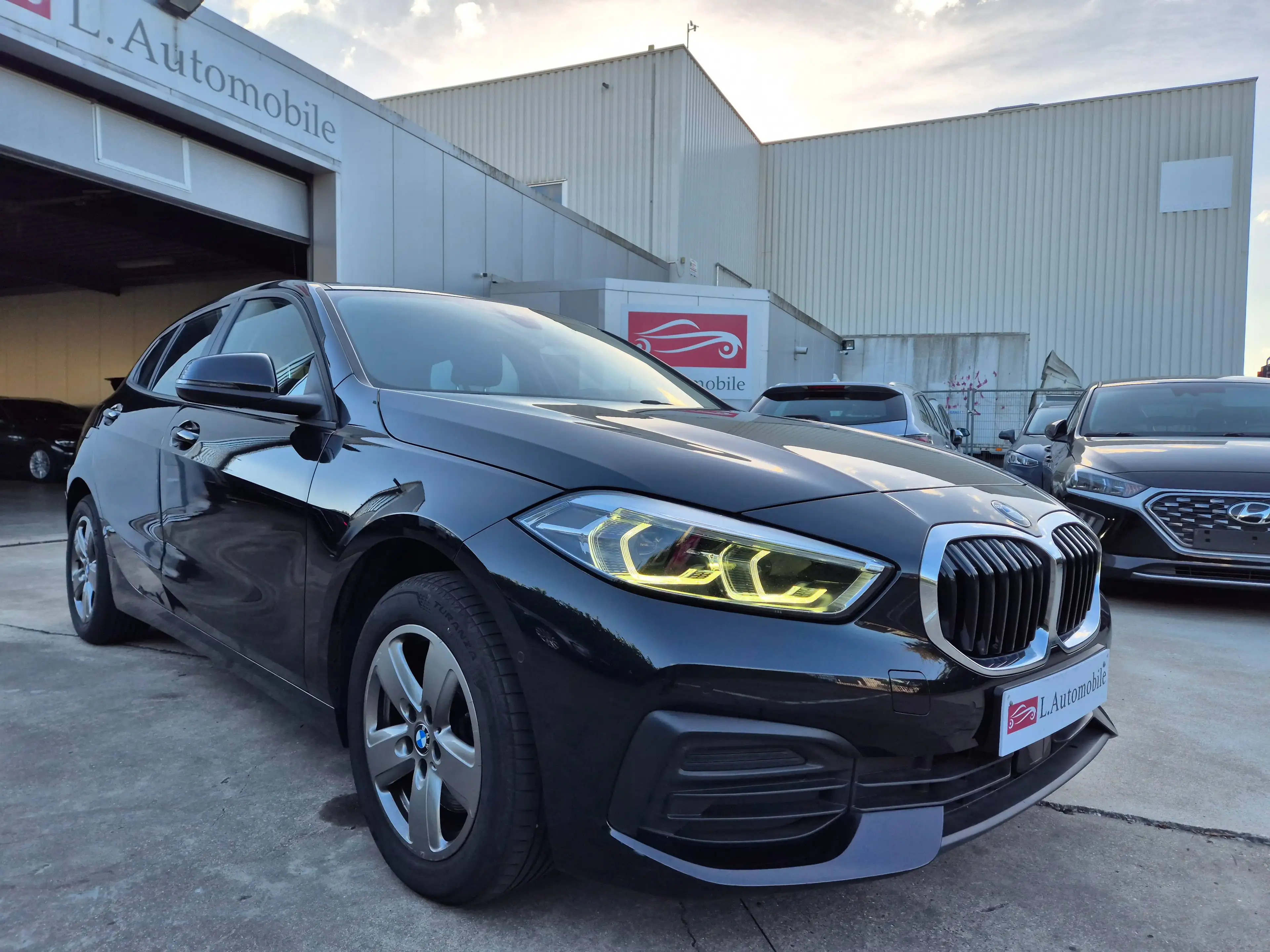 BMW 118 iA 136cv // AUTOM. // 84.106 KM // 2024 !! — photo 2